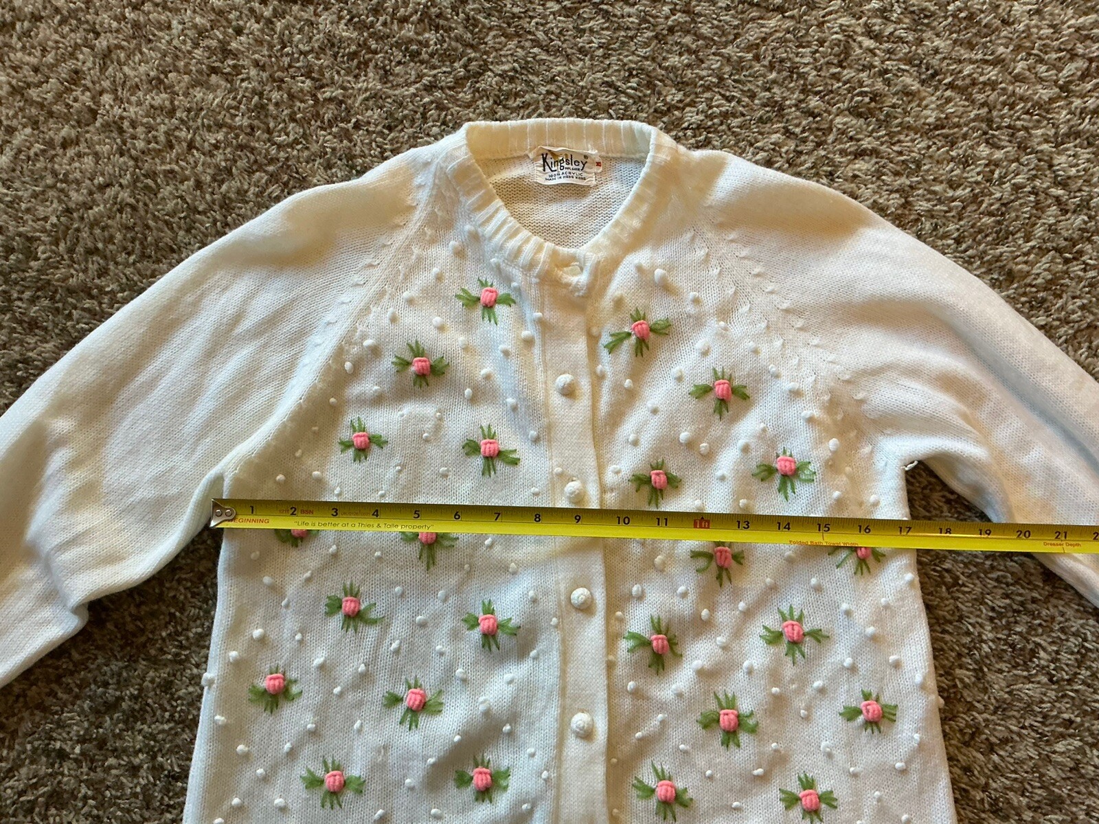 Vintage Kingsley Cardigan Sweater Medium VGUC White Floral Design