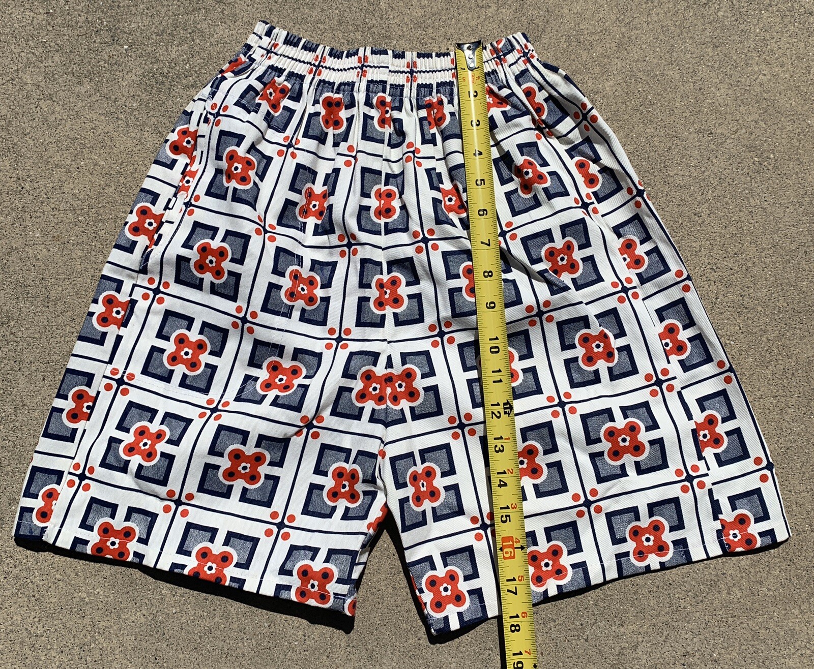 Vintage High Waist Shorts Red White Blue Geometric Floral Elastic Waist XS S