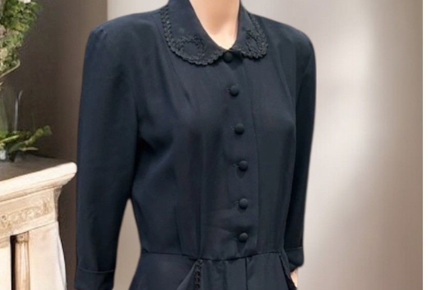 Vtg 40s Black Rayon Crepe Shirtwaist Day Dress Soutache Metal Zip Noir Pinup 30W
