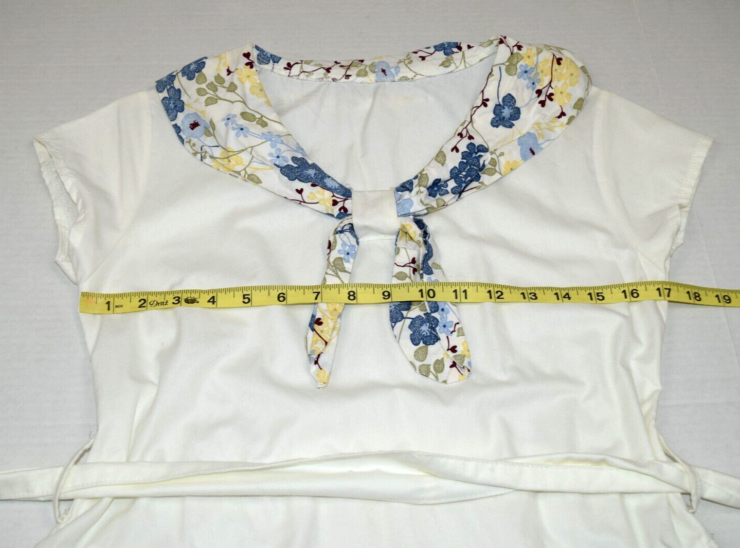 Vintage Dress Size S 70s White Blue Yellow Floral Neck Trim Belt Tie