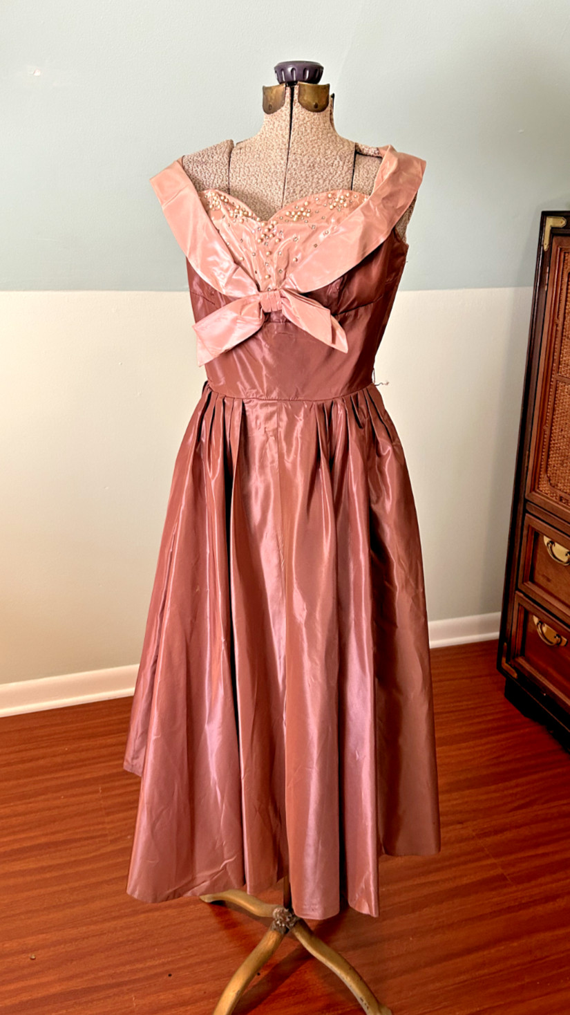 Incredible 1940s Taffeta Acetate Rhinestone Pearl Rose Pink Bustier Gown Bolero