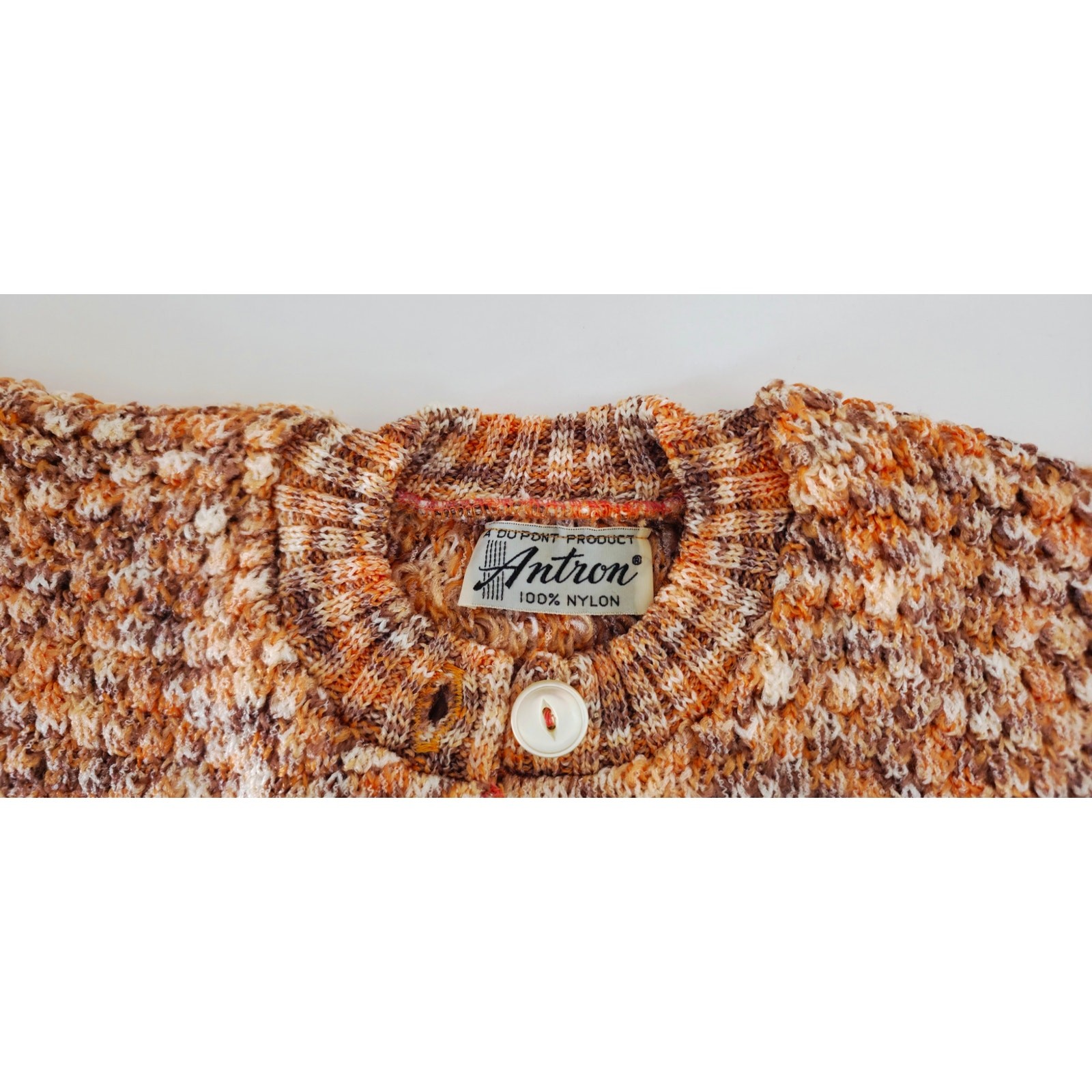 VINTAGE *NEW* 1960’s Antron Women’s Multi-Color Cable Stitch Sweater Size M