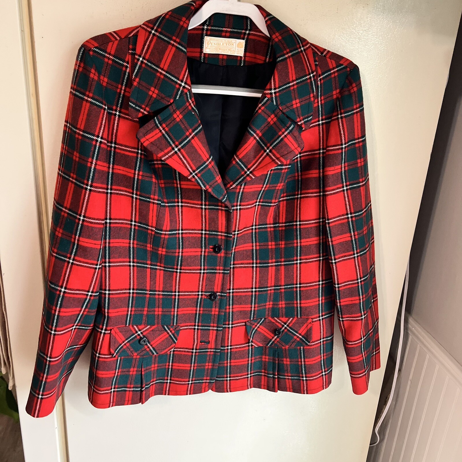 Pendleton Vintage 70s Red & Black Tartan 100% Virgin Wool Classic Blazer Size 18