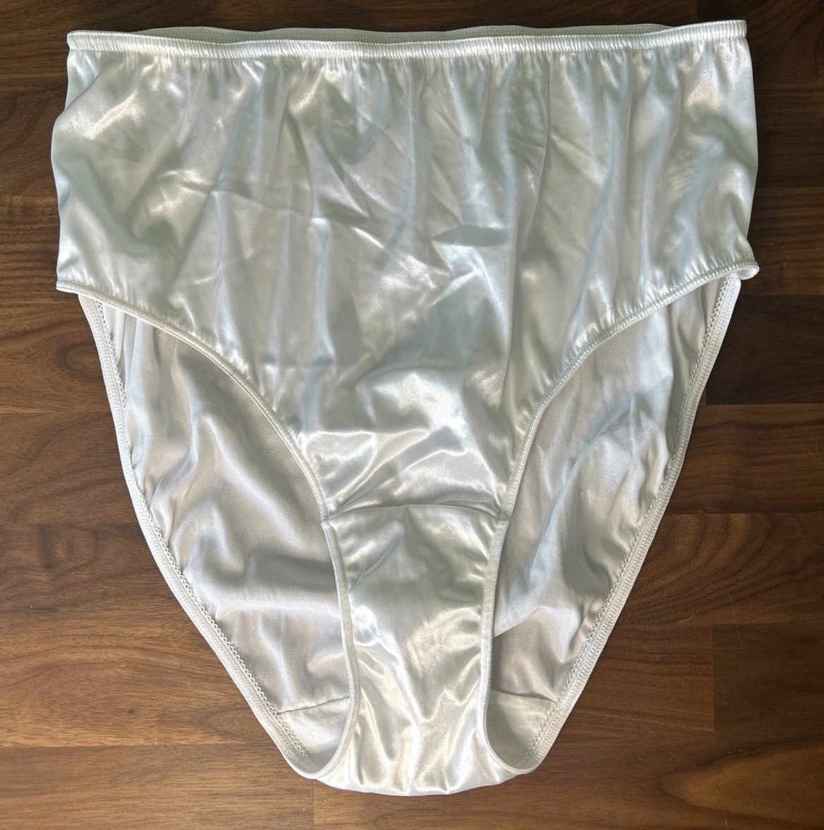 Vtg Layne Bryant Cacique Second Skin Liquid Satin Hi-Cut Panties 18/20 White