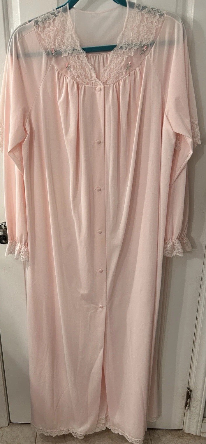 Vintage 2 Piece SHADOWLINE Pink Lace PEIGNOIR Robe (M) And Nightgown (L) Set