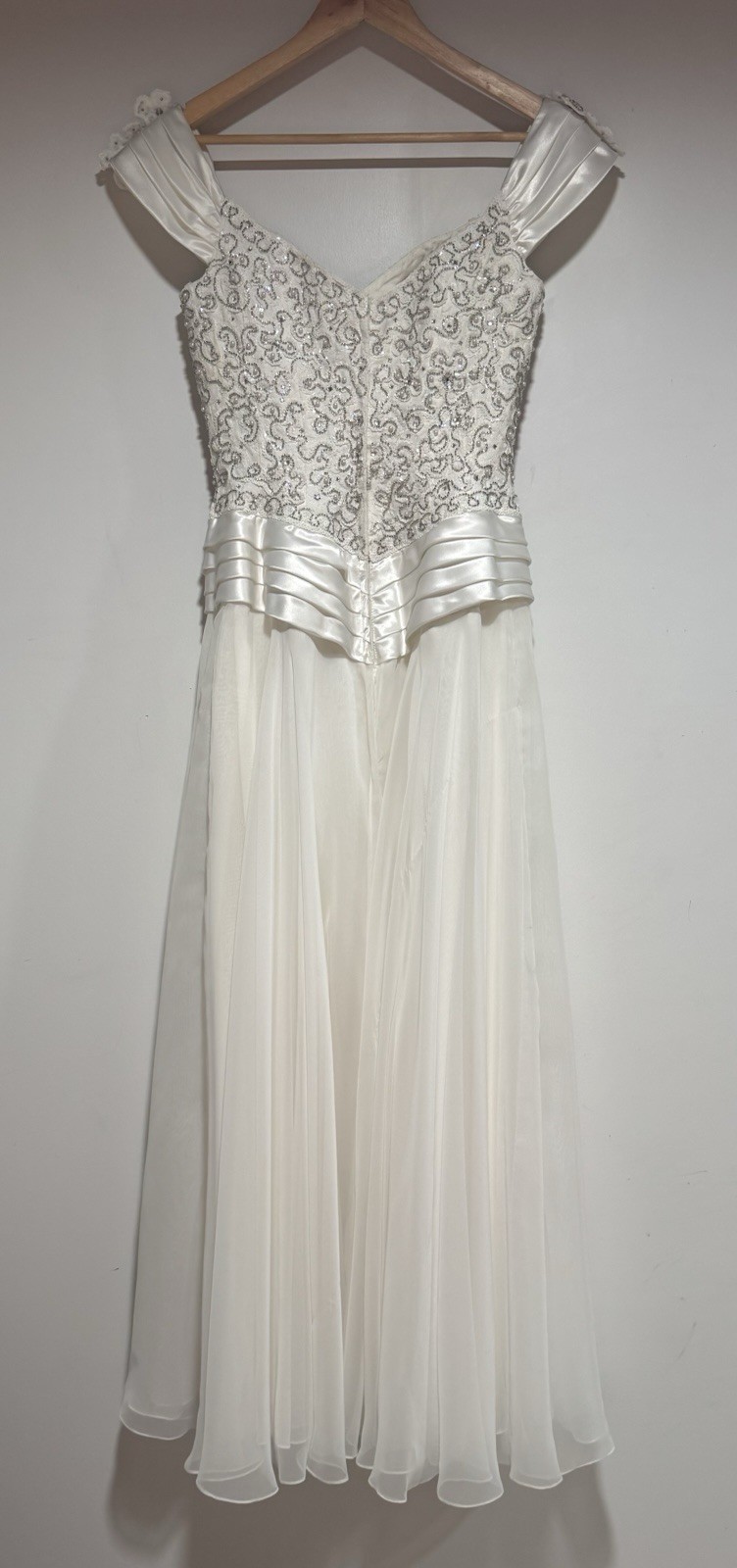 Vintage Mike Bennet White Beaded Stones Pearl Dress 34” Bust Y2K Prom Formal