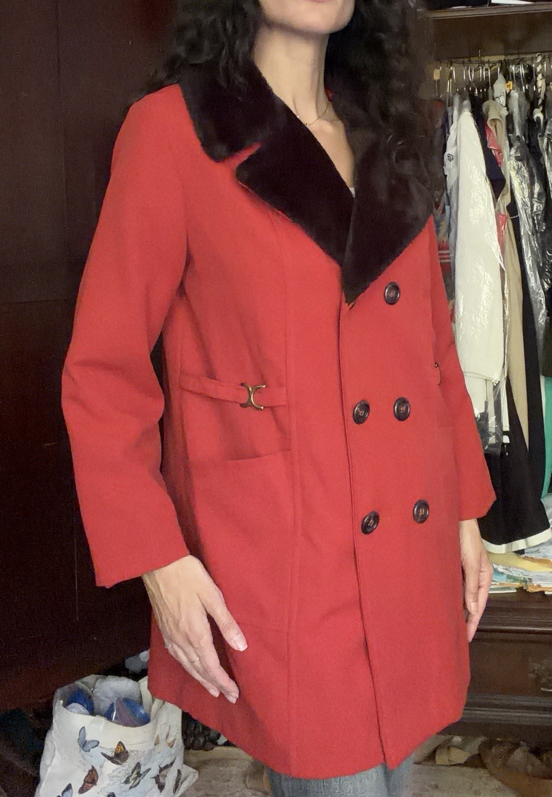 1970s Vintage Women’s Red Orange Coat With Faux Fur Collar Double Breasted
