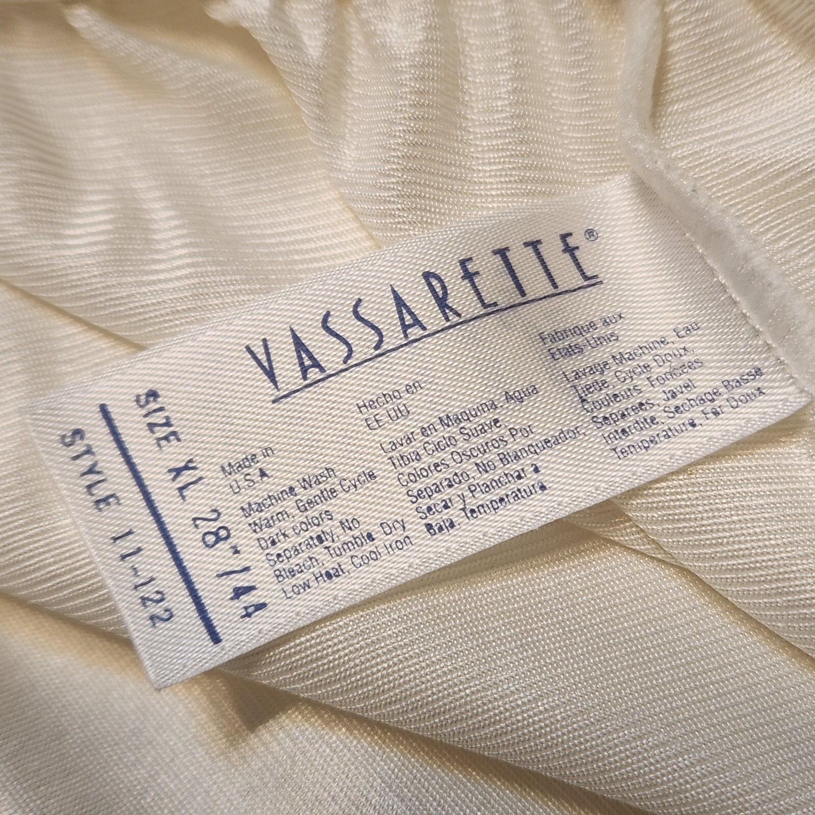 Vassarette Womens Half Slip White Size 28″-44″ XL Lace Edge Side Slit