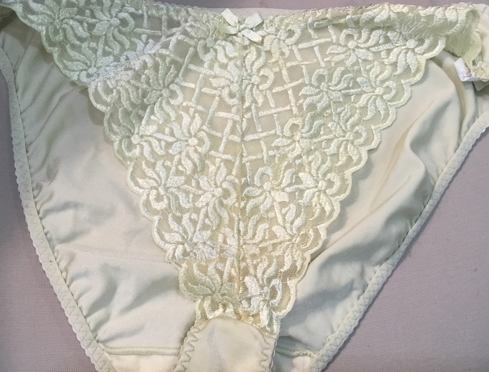 Vintage Lemon/Lime Yellow Lace Second Skin High Cut Leg Panties XL Nylon