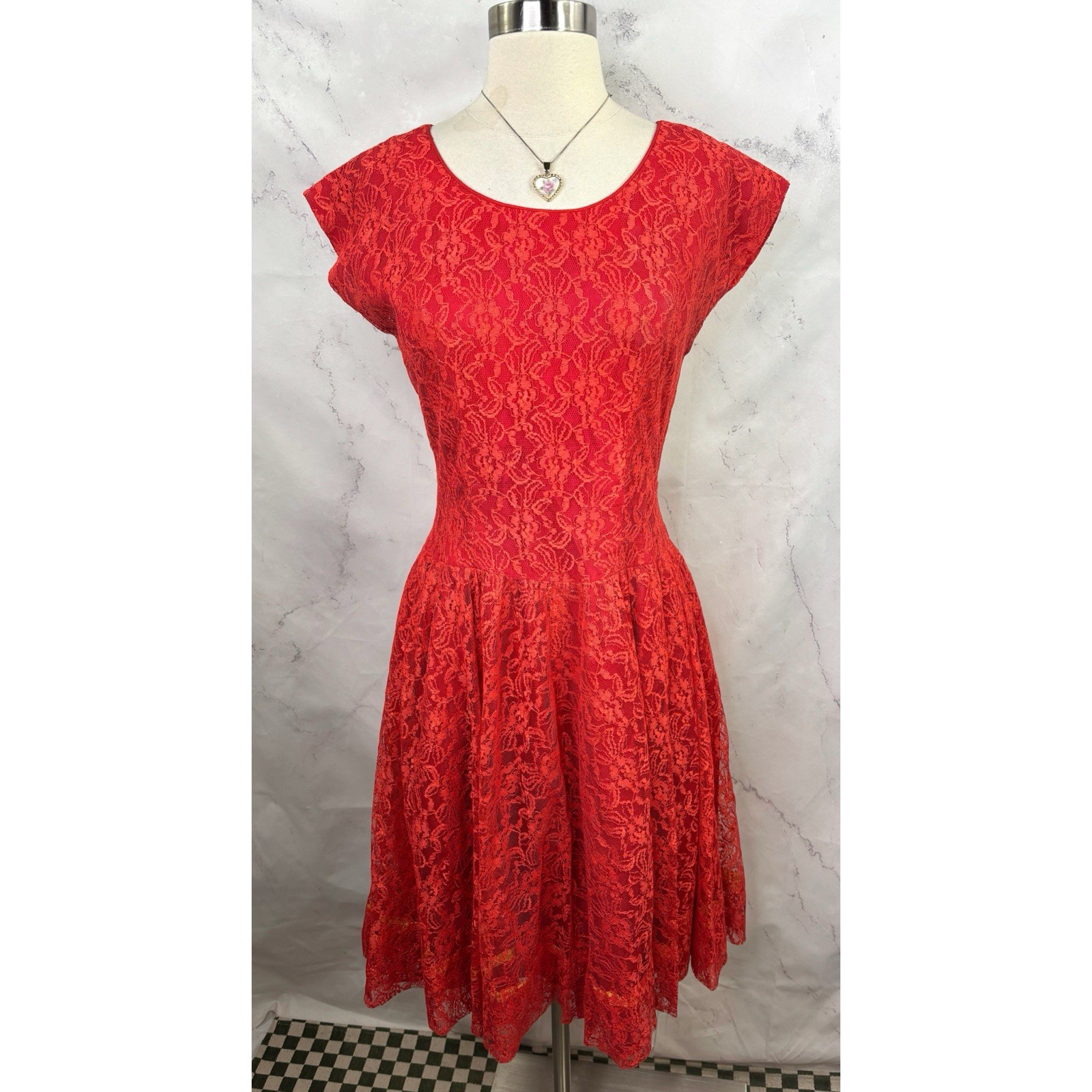 Vtg 1950s Red Lace Fit & Flare Crinoline Dress Party Metal Zip Hollywood Glam S