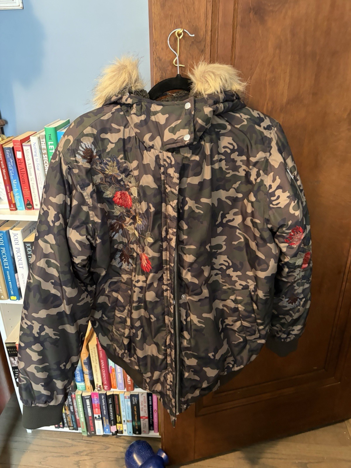 Women’s Bomber Jacket – American Rag Camo Jacket With Red Embroidery Pattern