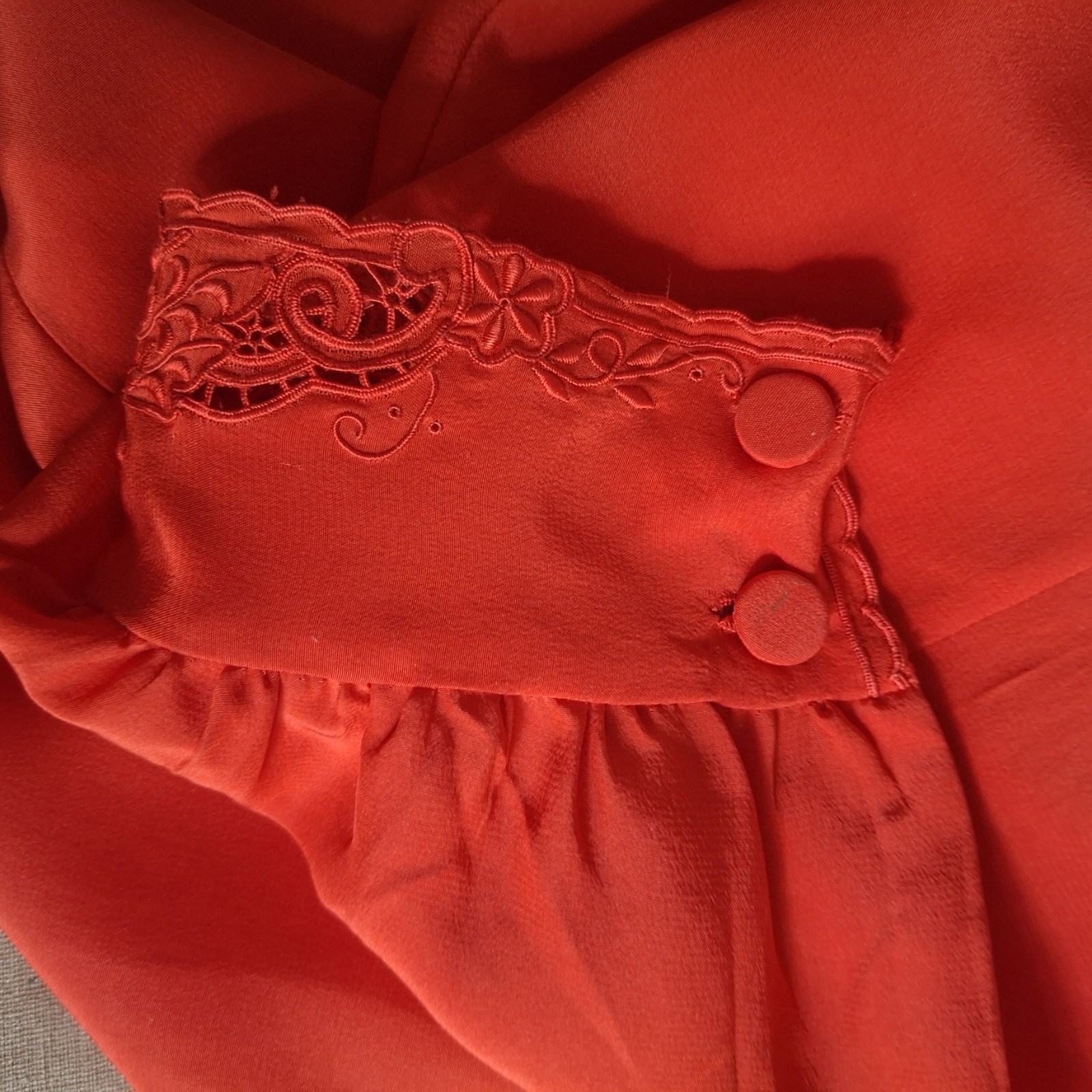 Vtg 60s Da Fu Gui Chinese 100% Silk Blouse Hand Embroidered Cut Work Red Sz 36