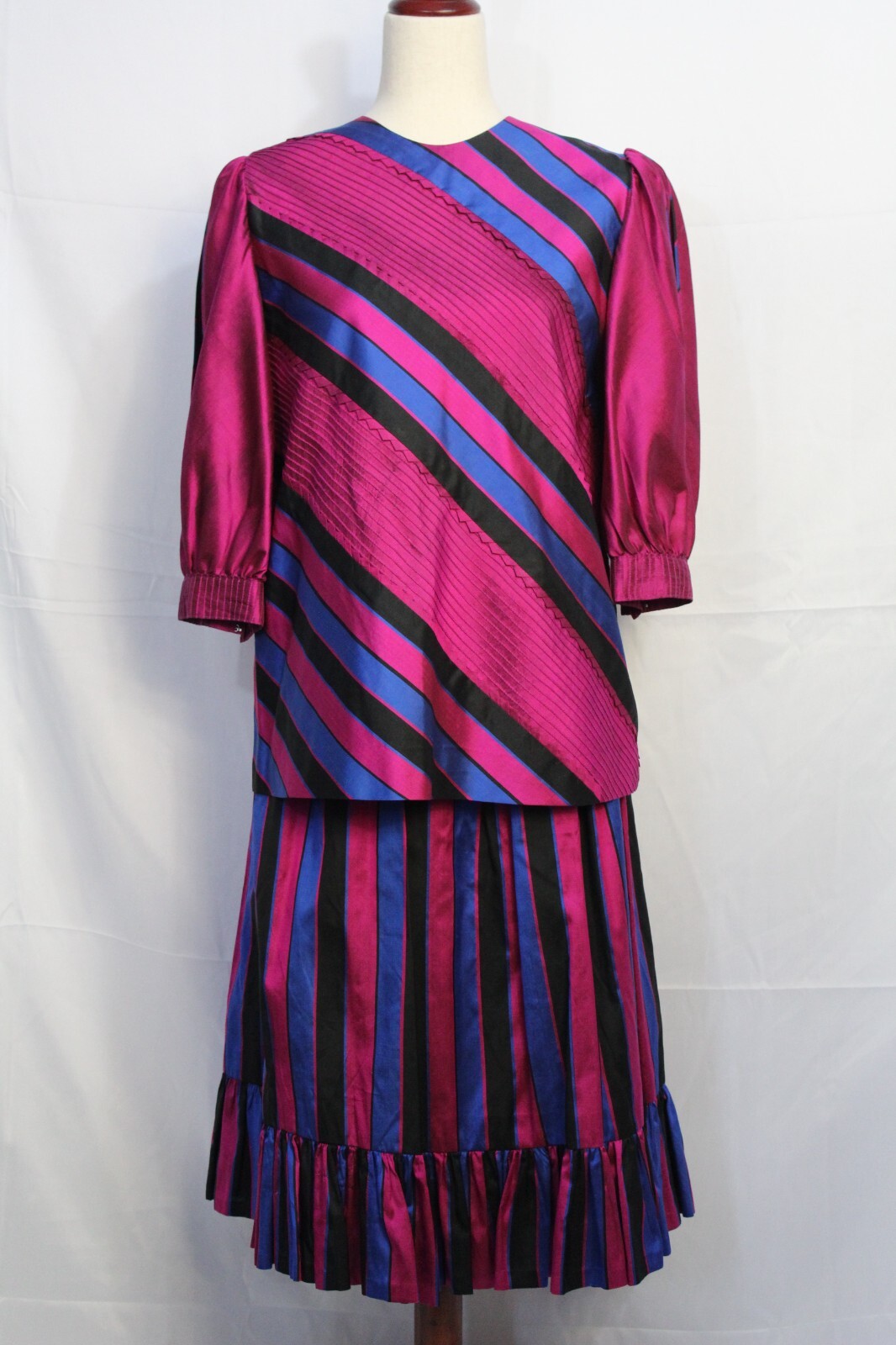 Vintage 1980s 100% Pure Thai Silk 3 Pc Suit Set Handmade Fuchsia Striped Belt