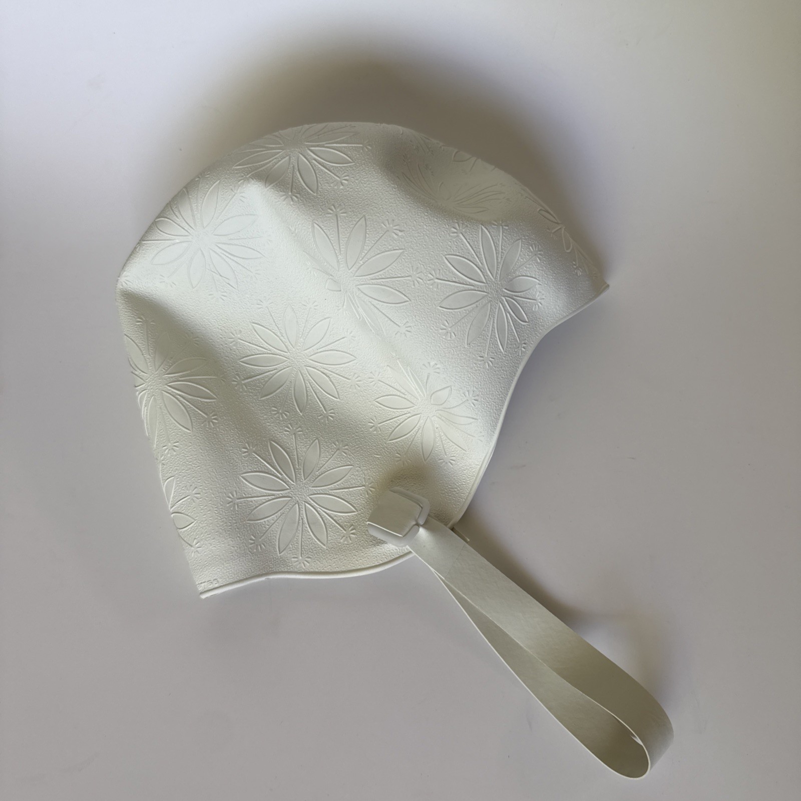 Vintage Aquaprol Rubber Swim Dive Cap Molded White Petal w/ Strap NOS