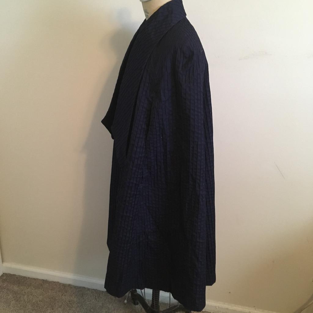 Tuxster All Purpose Vintage 1970’s Blue Pin-tucked Double Breasted Cape