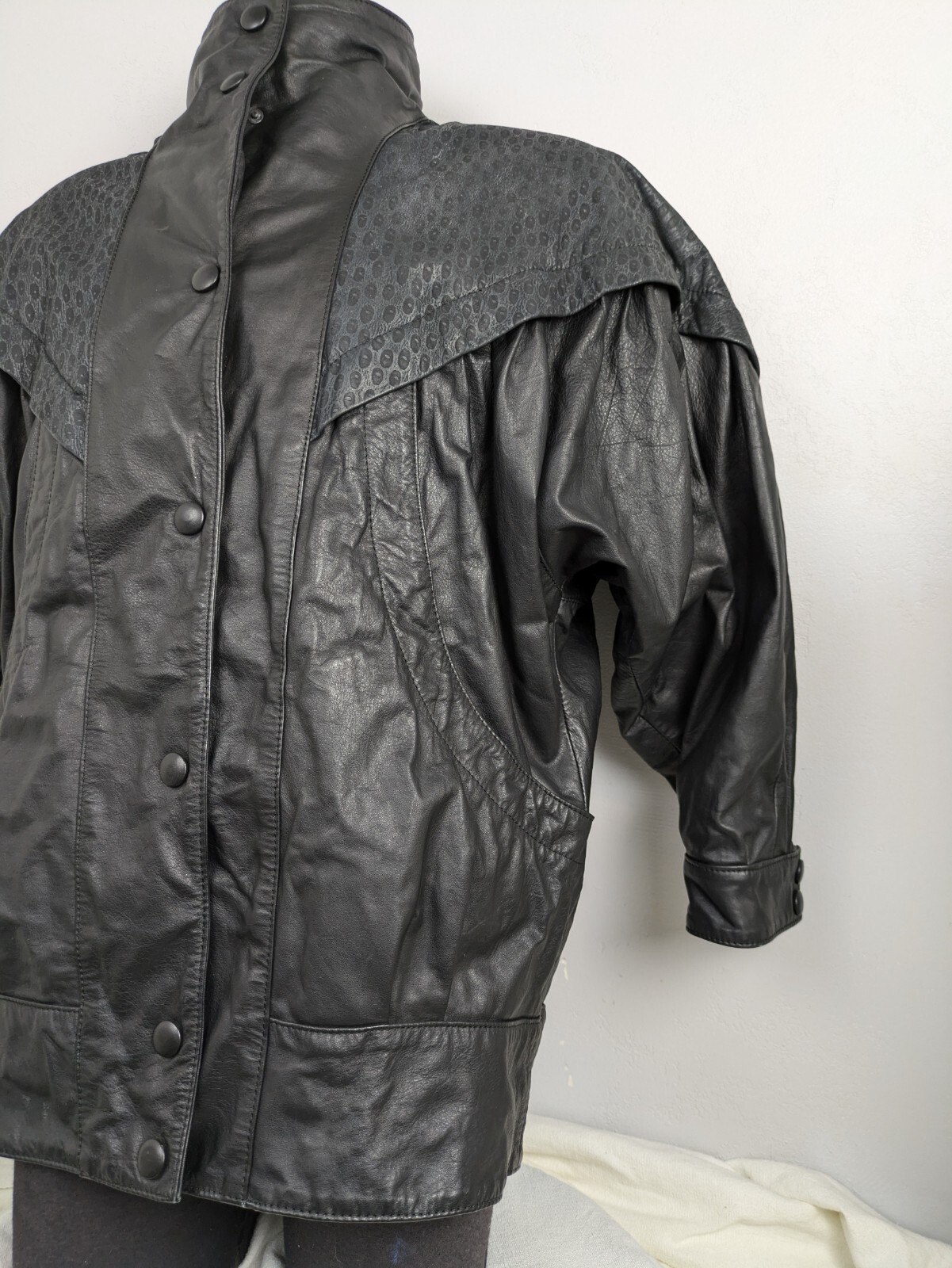 Womens Leather Leopard Print Black 80’s Jacket Size Med Bomber Biker Rocker