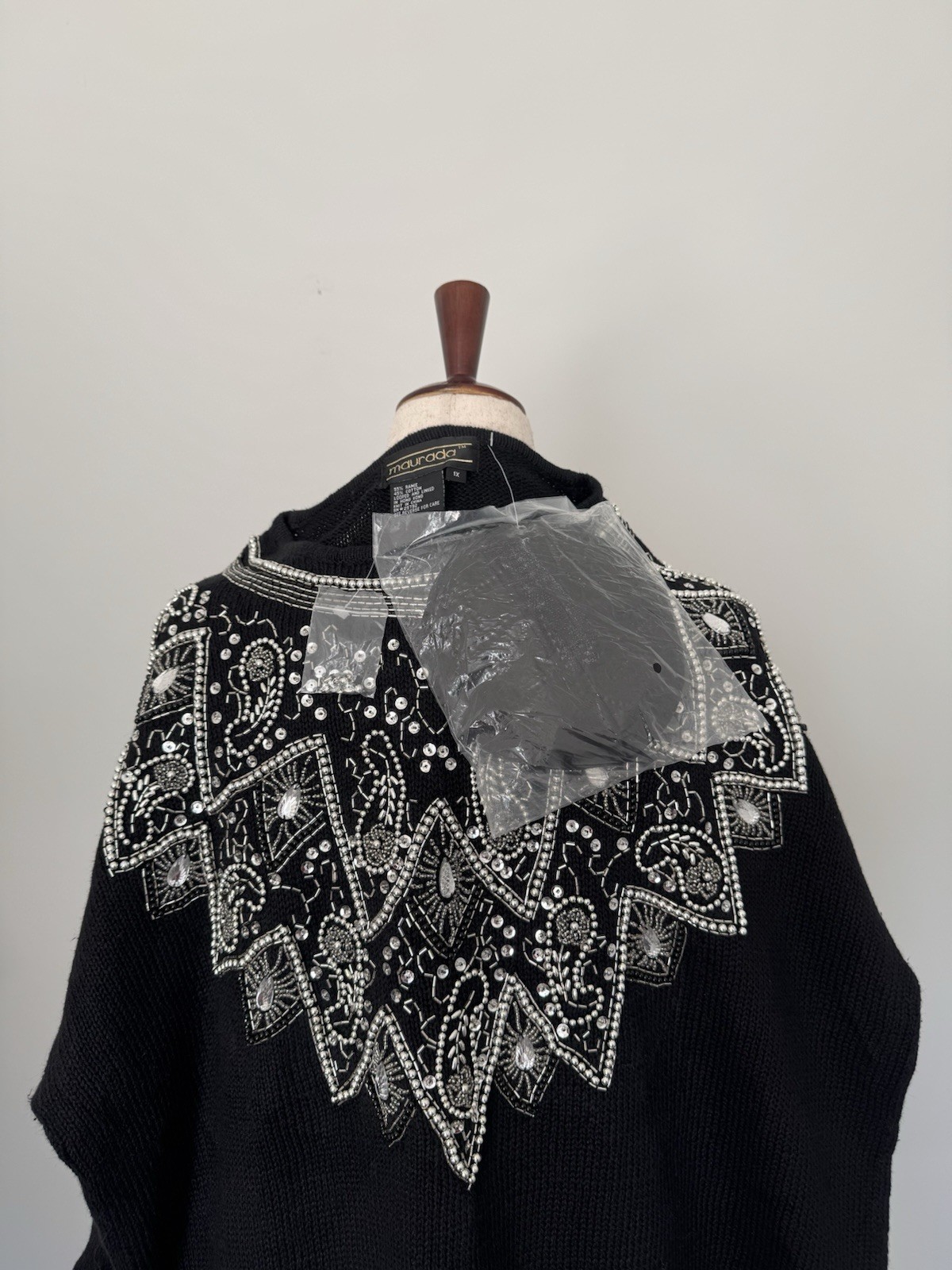 Maurada Women’s 1X Black Beaded Embellished Sweater Ramie Cotton Vintage Style