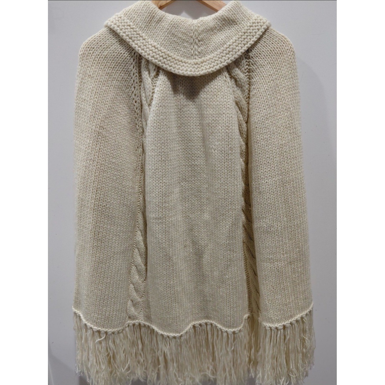 VINTAGE Cream Cable Knit Cape Pancho With Fringe – Maybe 1960s