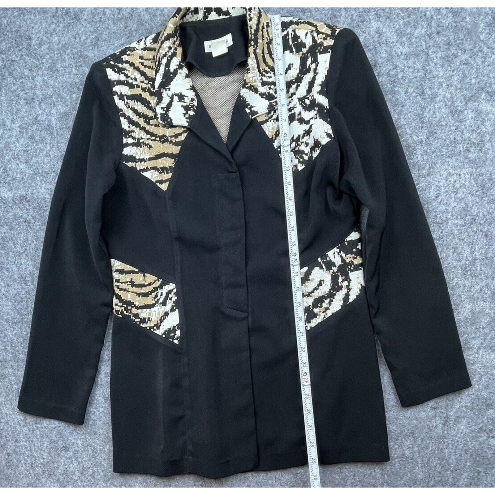 Vintage Design Todays Blazer Womens Large Black Tiger Print Knit Mob Wife Jacket