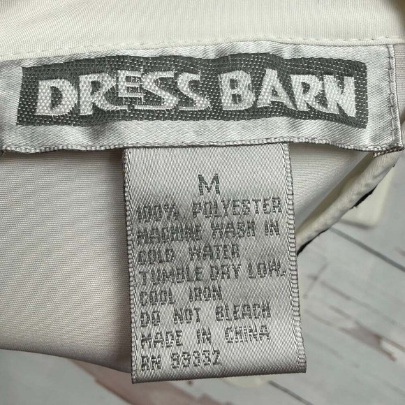 Dress Barn Embroidered Button Down Blouse White M Vintage Vibe