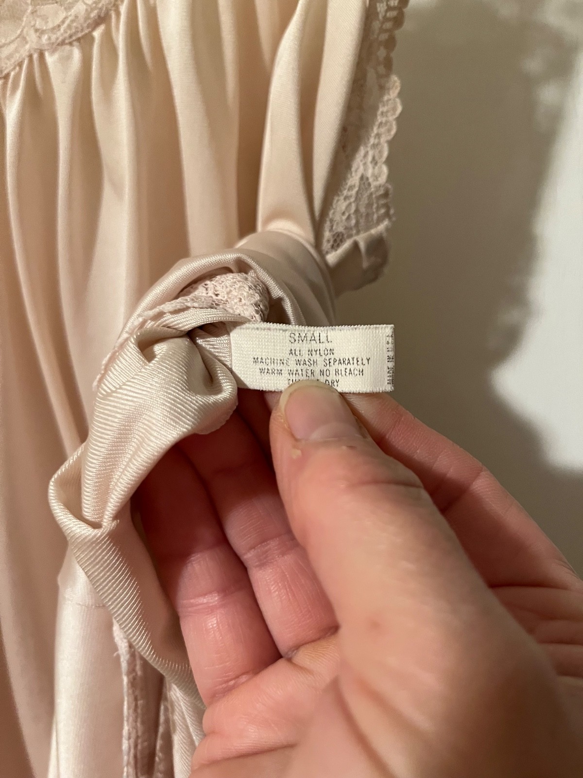 Vintage Shadowline Night Gown Size Small Pink Good Condition