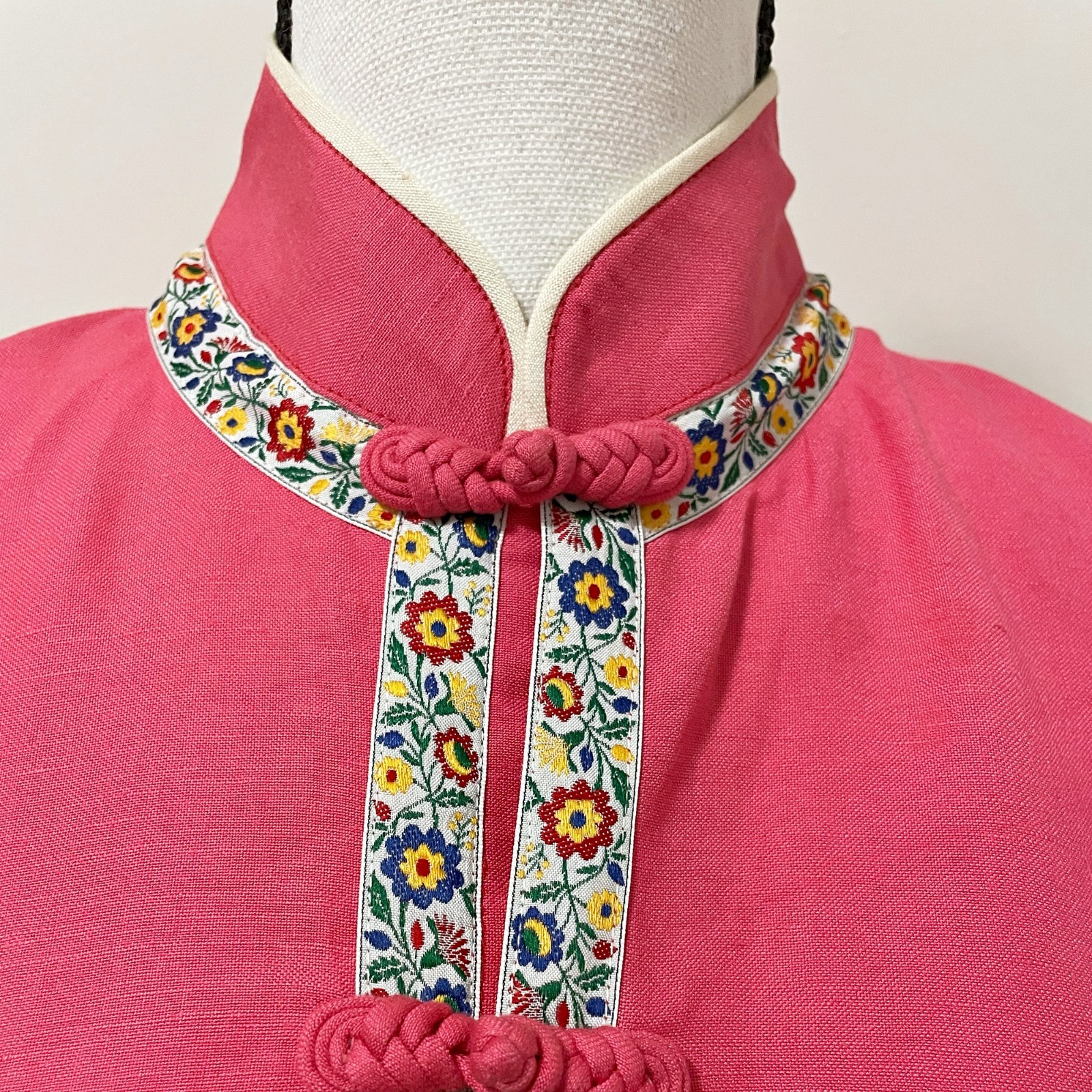 Vintage 90s Chinese Blouse Pink Floral Trim Frog Buttons Size Small