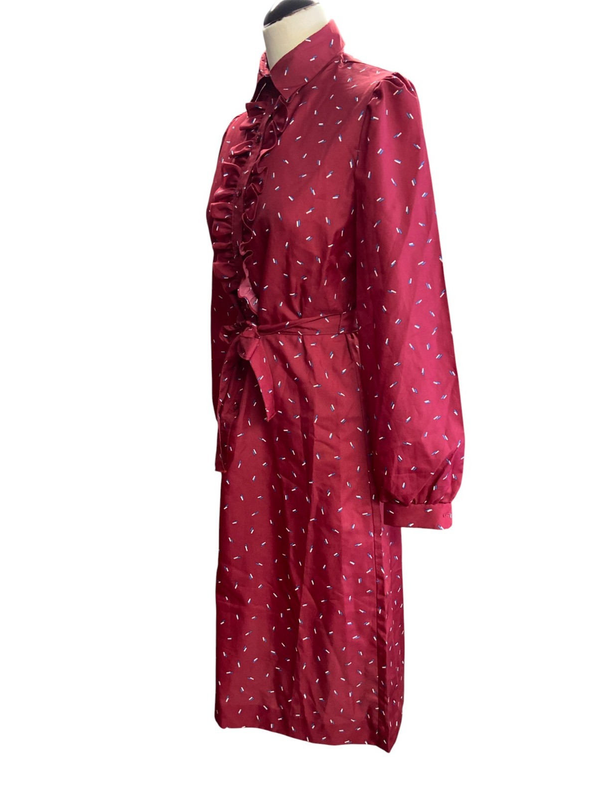 Women’s 70s Vintage feminine dress in a Bordeaux print with ruffles | Size S