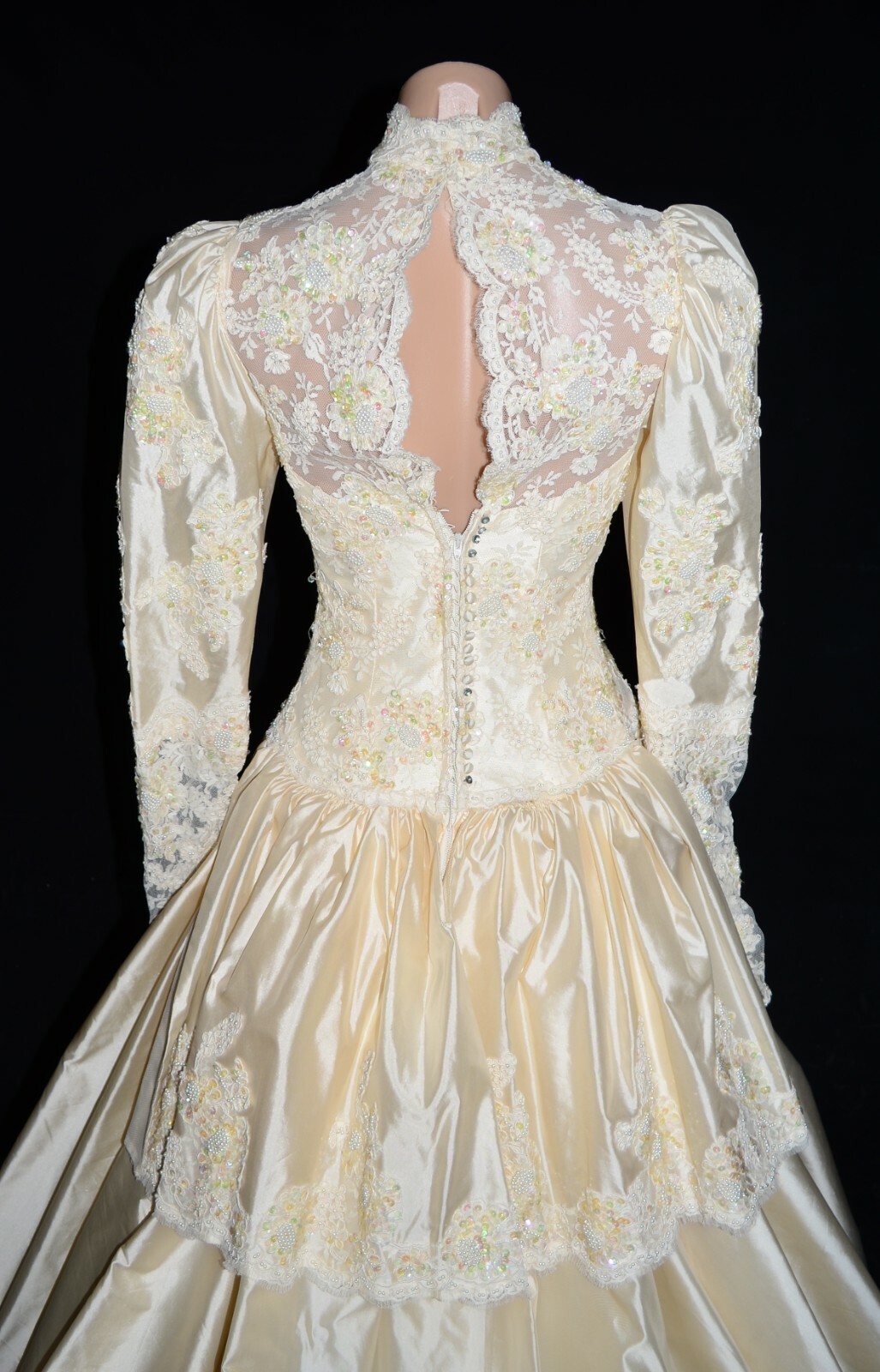 Unbranded Vintage 80s Ivory High Neck Alencon Lace Victorian Wedding Dress sz 4