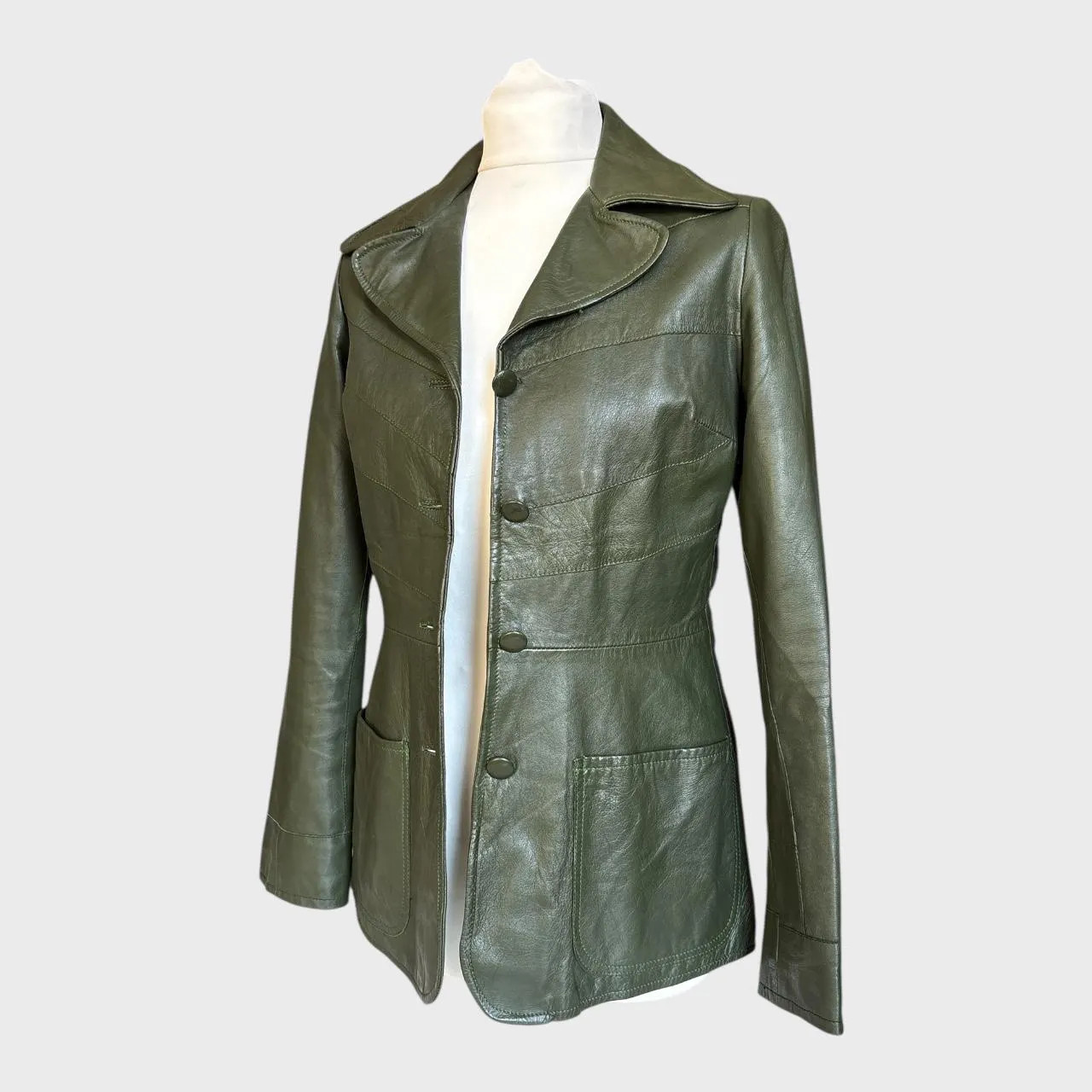 Vintage 70s Dark Green Leather Jacket: Fitted Waist, Retro Boho size US4