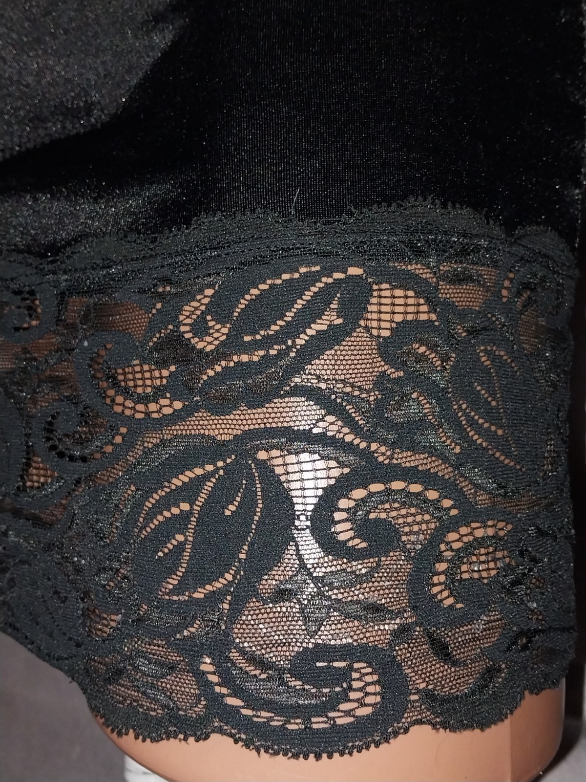 VTG SATIN Nylon VANITY FAIR PANTIES SKINS WIDE ROSE LACE SCROLL GIRDLE SLIP NIP
