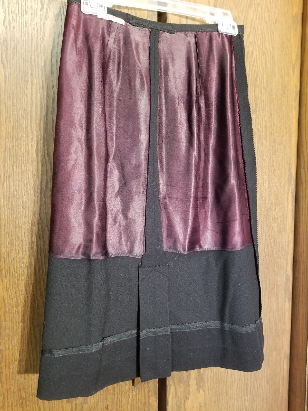 1950/60s VTG Black Slim Skirt w/Buttoned Front, Loubella Original California