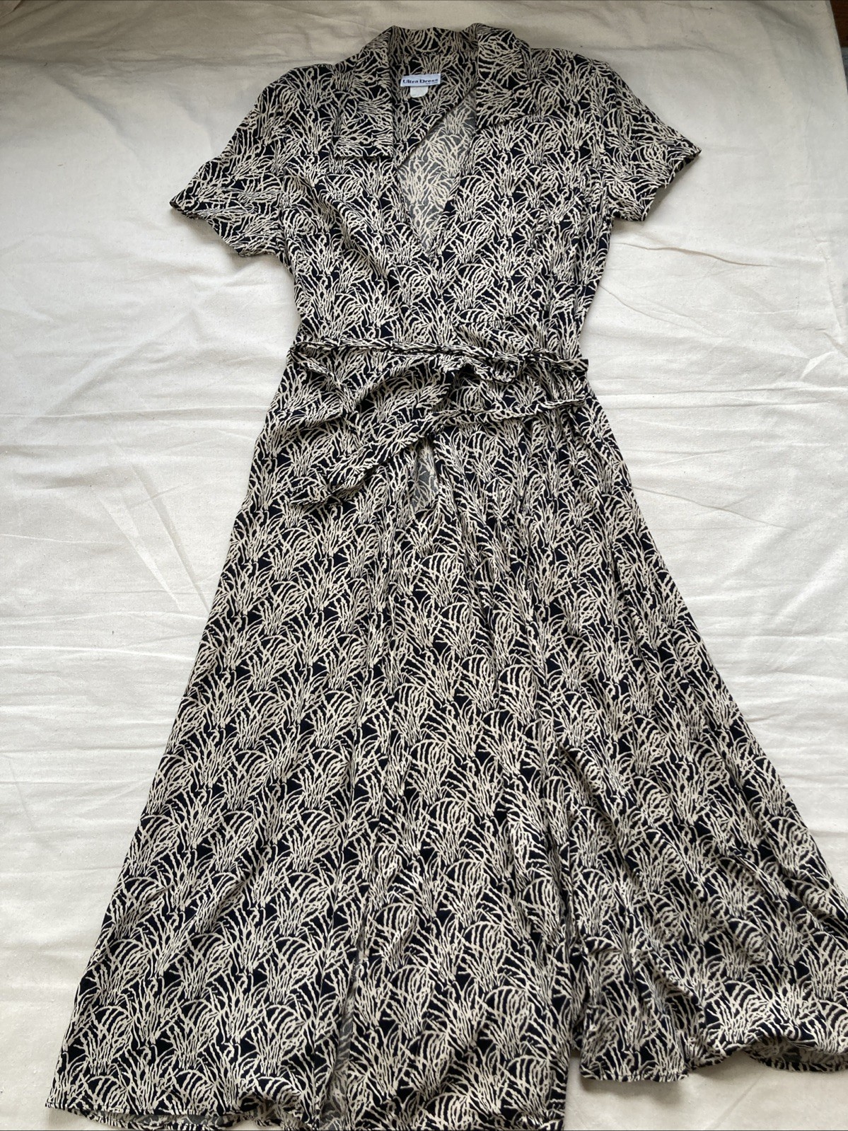 Wrap Dress Vintage Ultra Dress Black and Tan Cotton Patterned Full Skirt 16