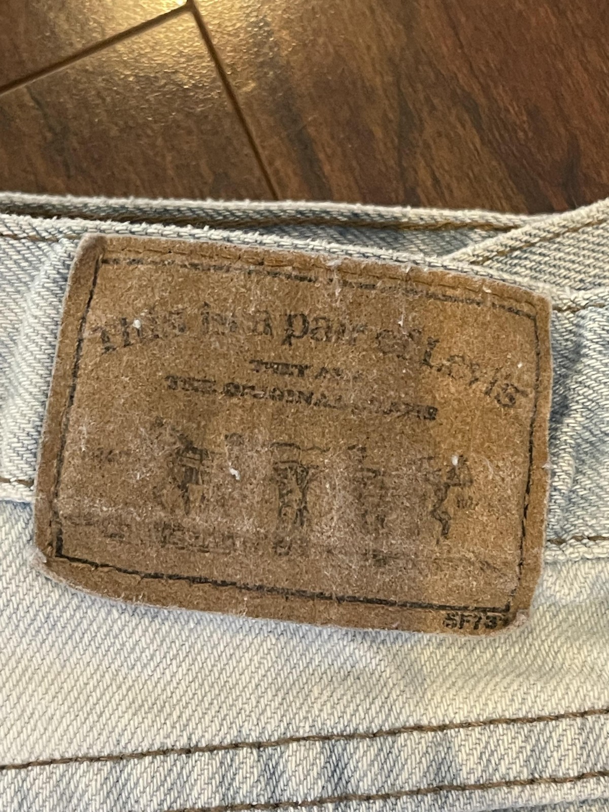 Vintage Levis 900 Series 901 Tie Dye Light Wash High Rise Tapered Jeans 24.5×27