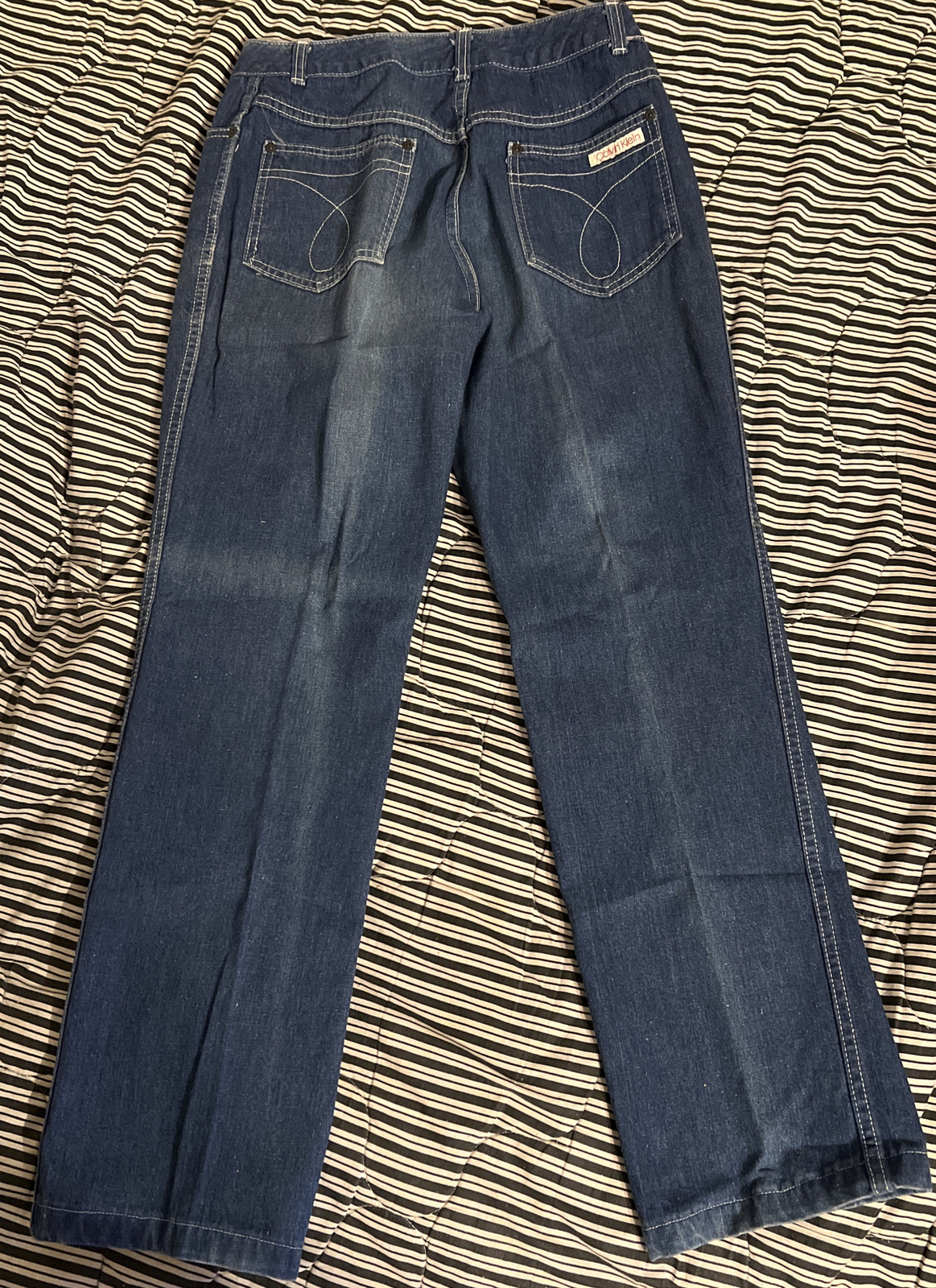 Vintage Calvin Klein 1970s Women’s Size 12 Distressed Blue Jeans 28 x 29 NICE