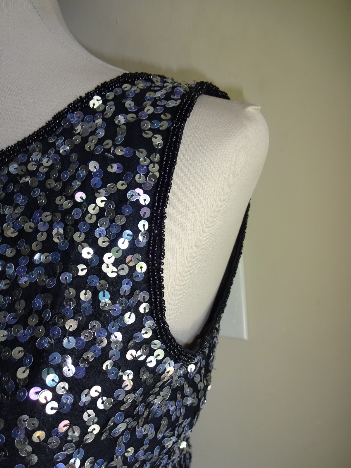 Womens Vintage 1980s 1990s Stenay Black Beaded Sequin Silk Tank Top Shirt M