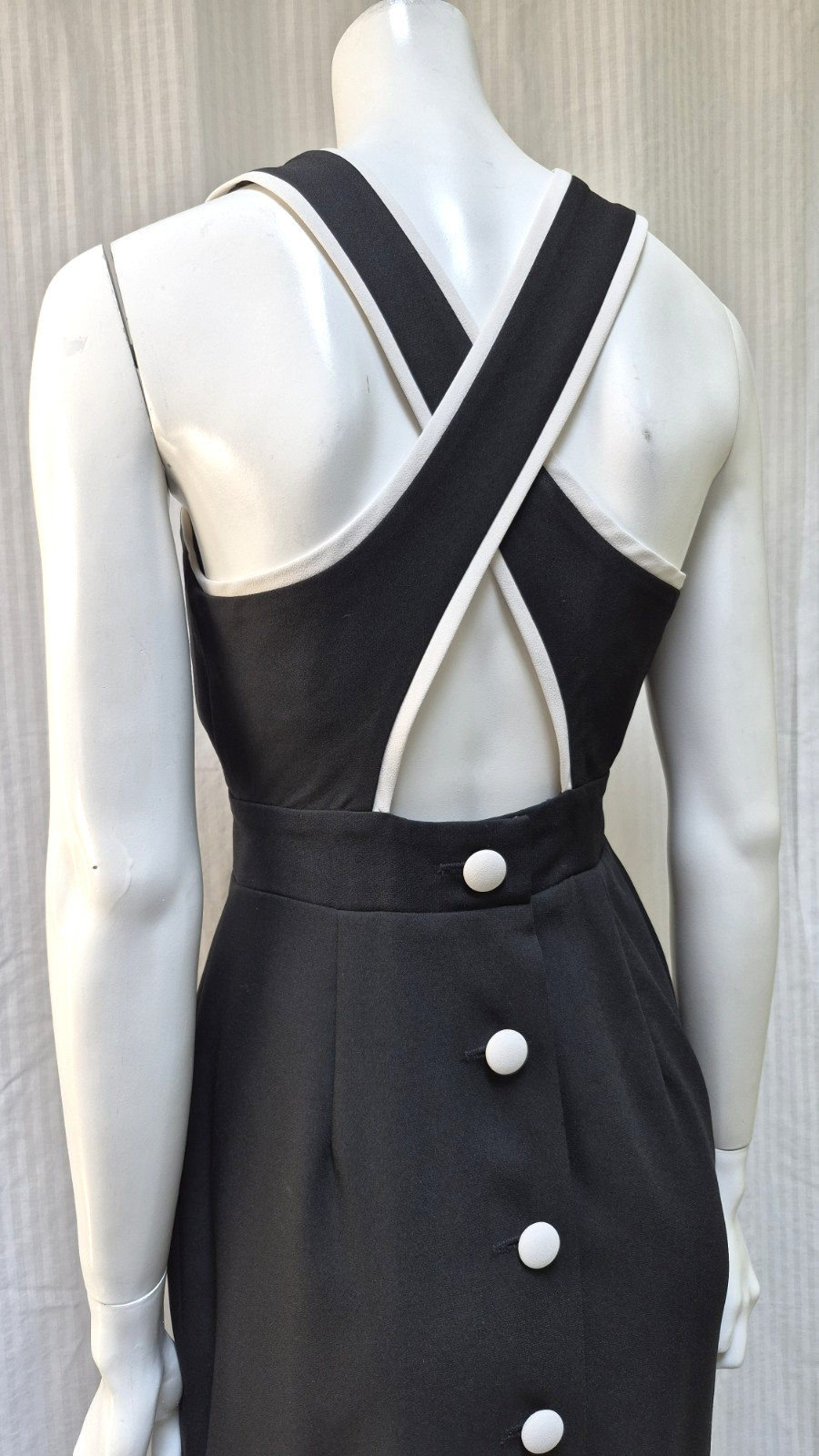 Vintage 1990’s DATIANI Black White Trim Button Back Dress – Size XS/S – EUC