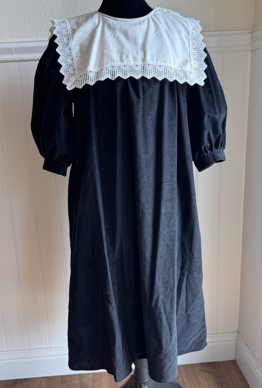 Vintage Byer Too! Contrast Bib Dress Juniors Sz 9 Black Babydoll Whimsigoth