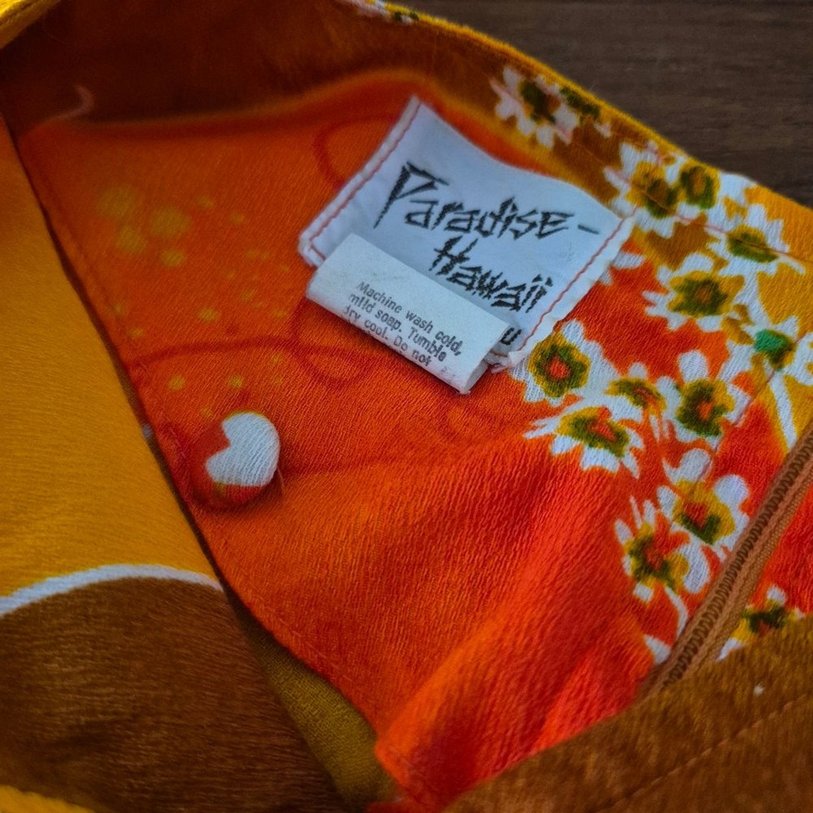 Vintage 60s Paradise Hawaii Orange Floral Shift Dress 12