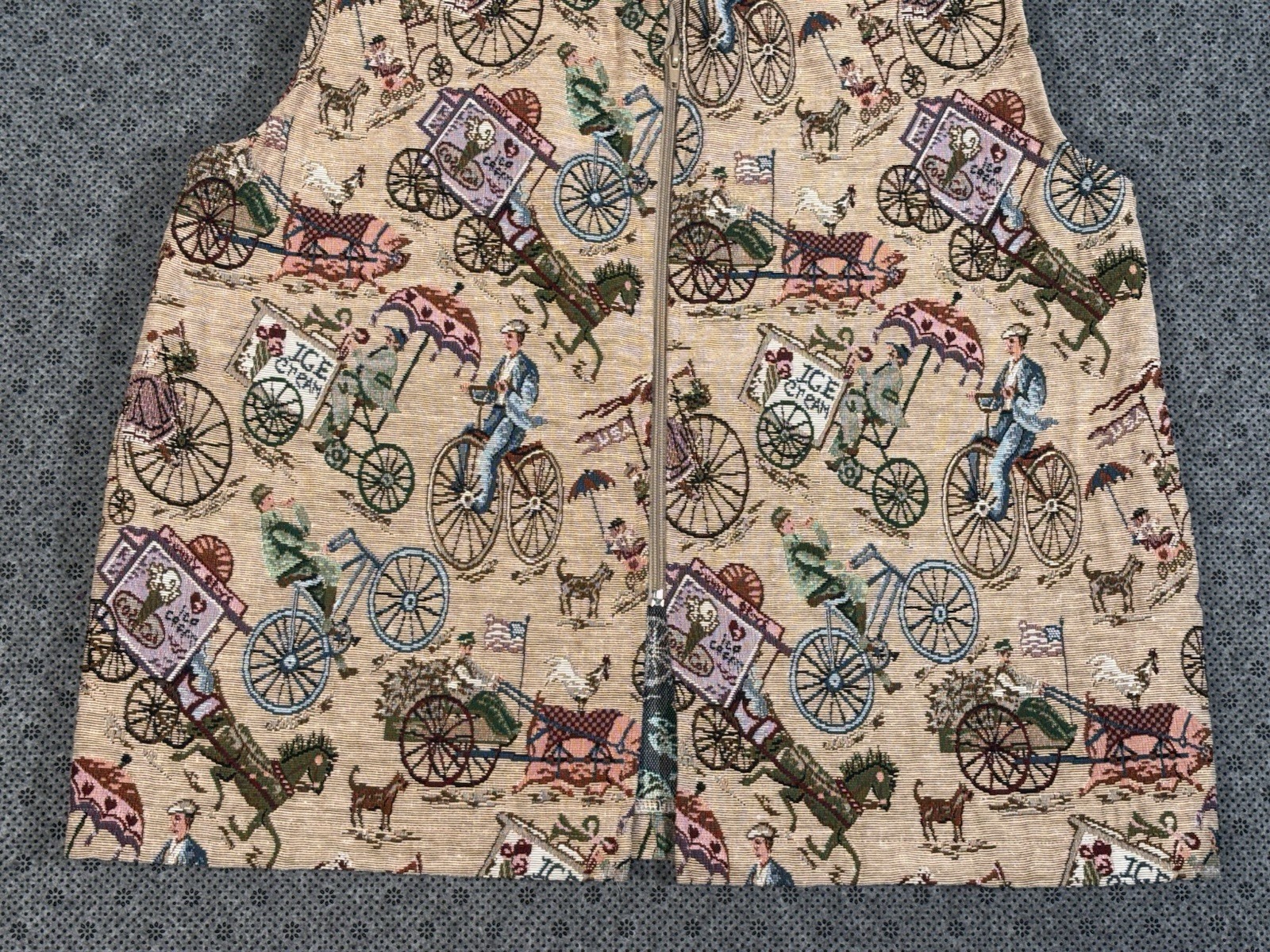 VTG Tapestry Full Zip Vest Victorian Novelty Italian Bicycle Ice Cream Size XL