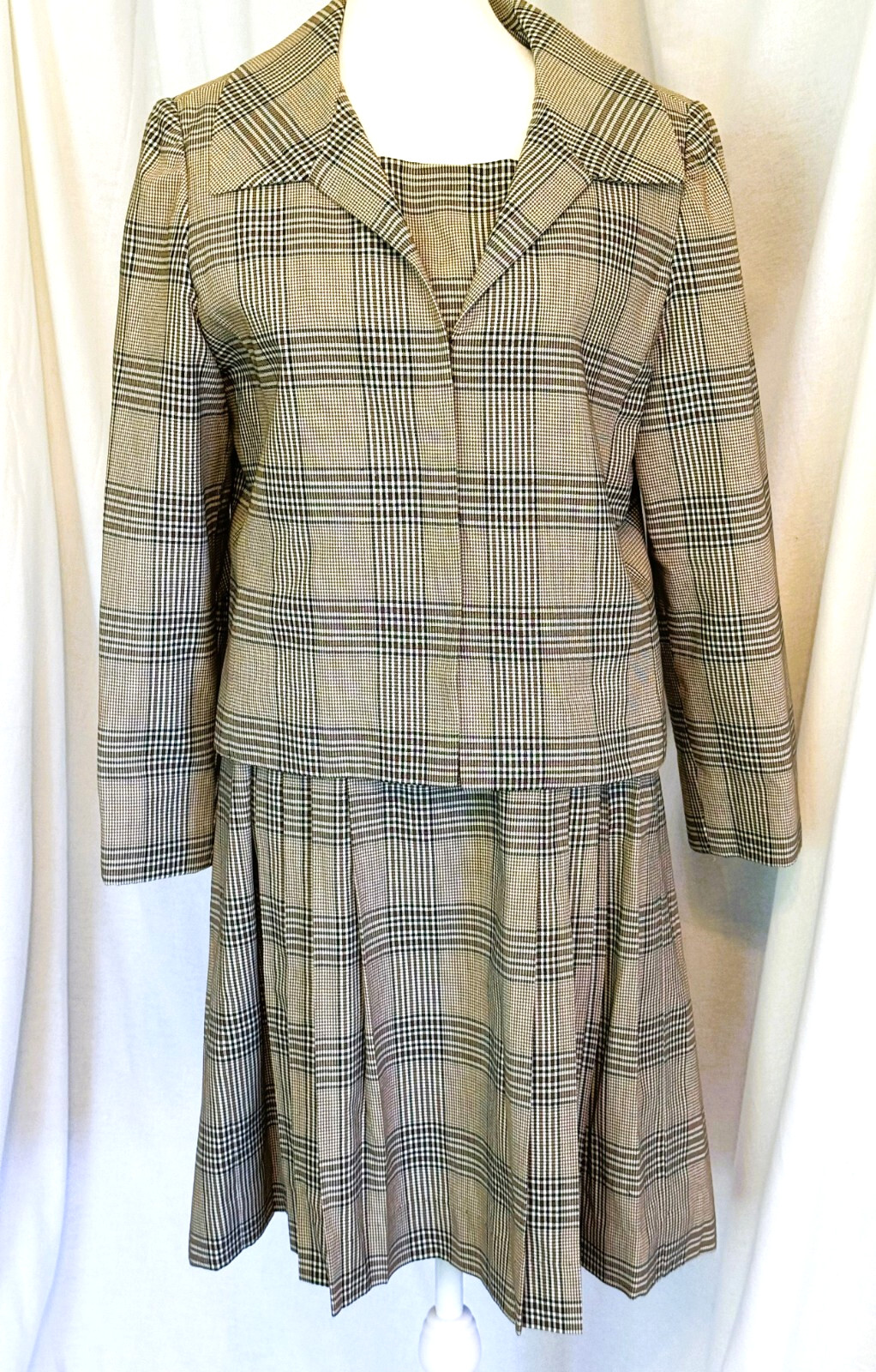 Vintage Lord & Taylor Dress with Matching Jacket, Size 12. Quiet Luxury