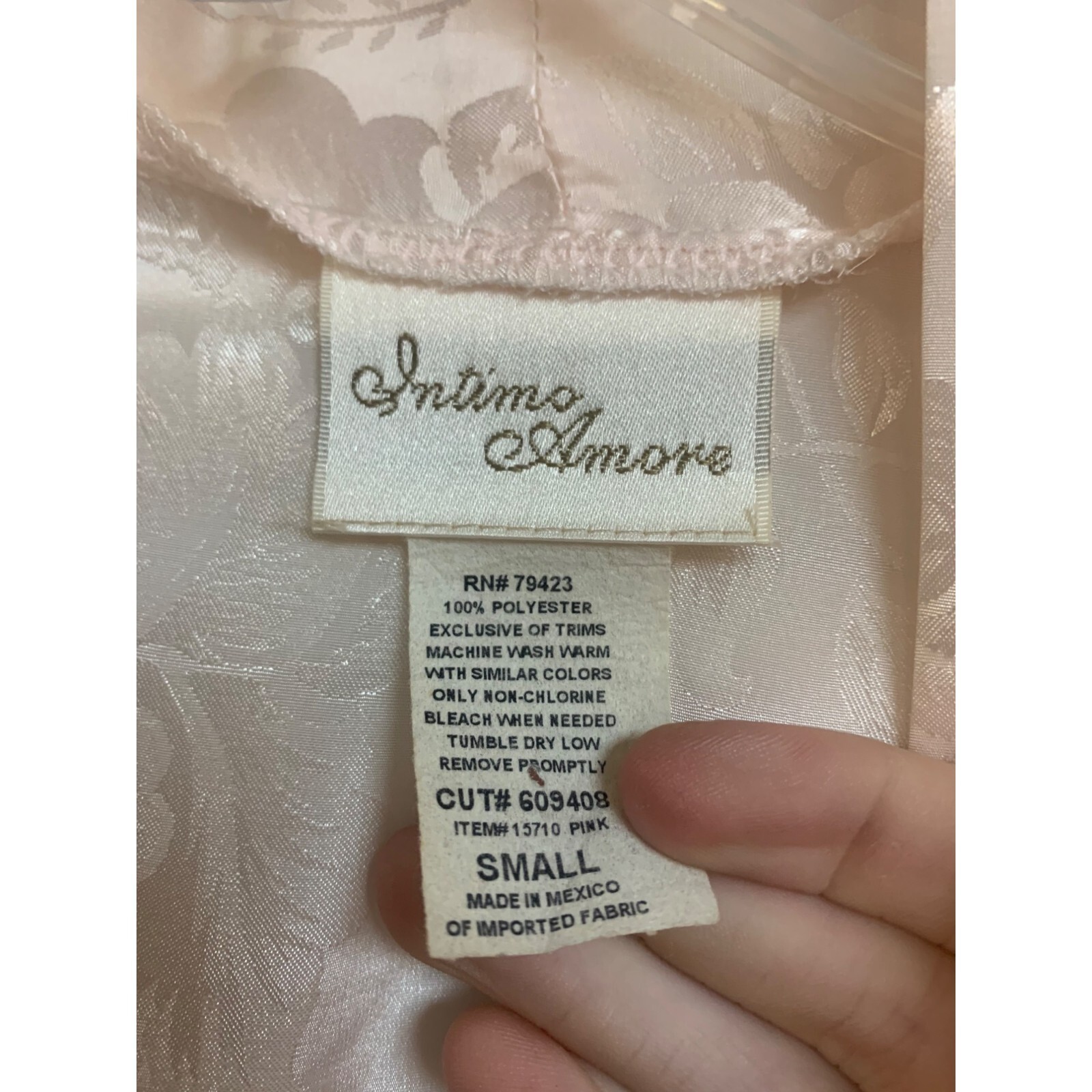 Intimo Amore Beautfiul Pink floral Sheer Polyester light robe size small VTG