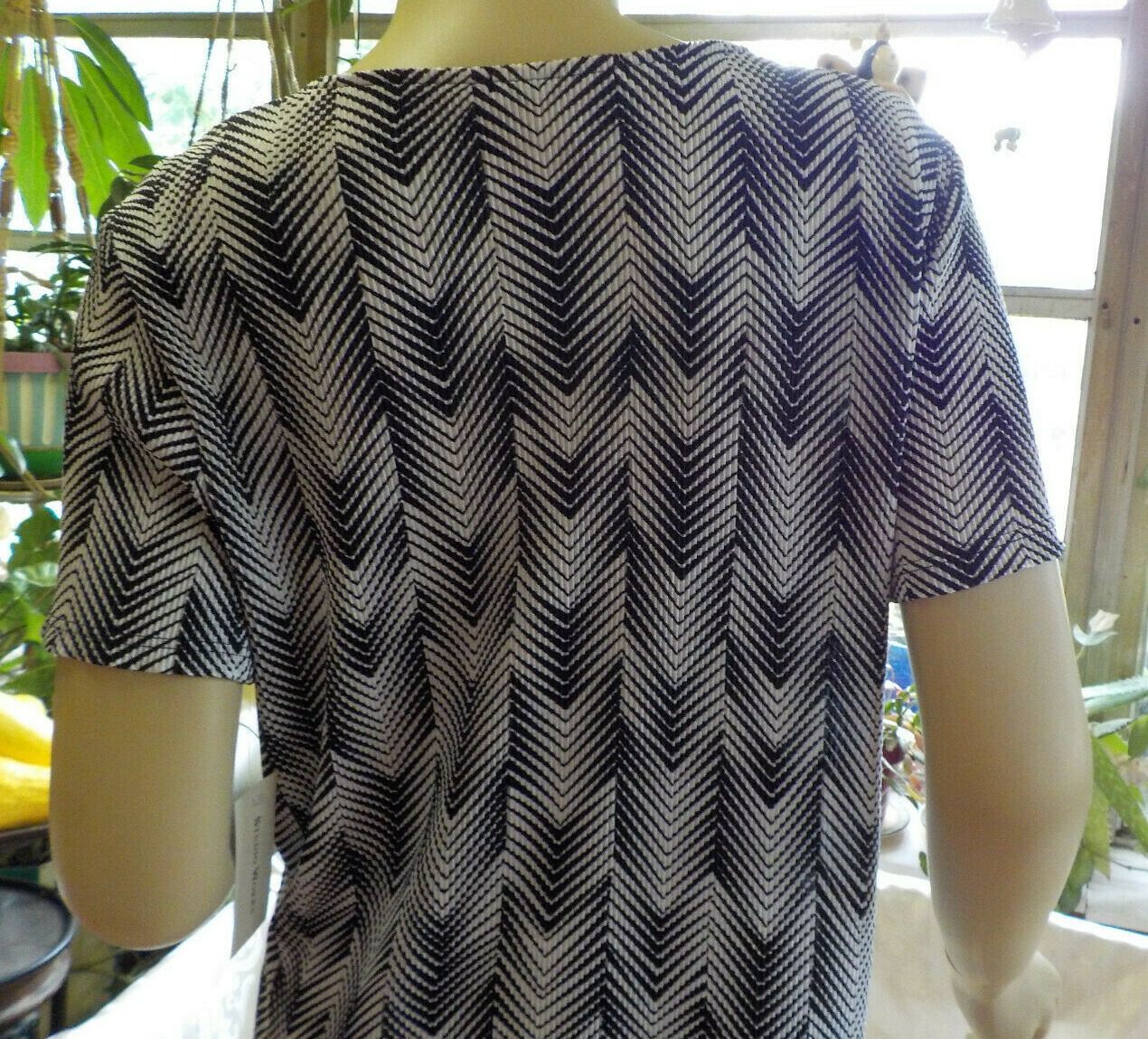 Vintage Studio Works Blouse Size XL NWT Black/White Short Sleeve Scoop Neck USA