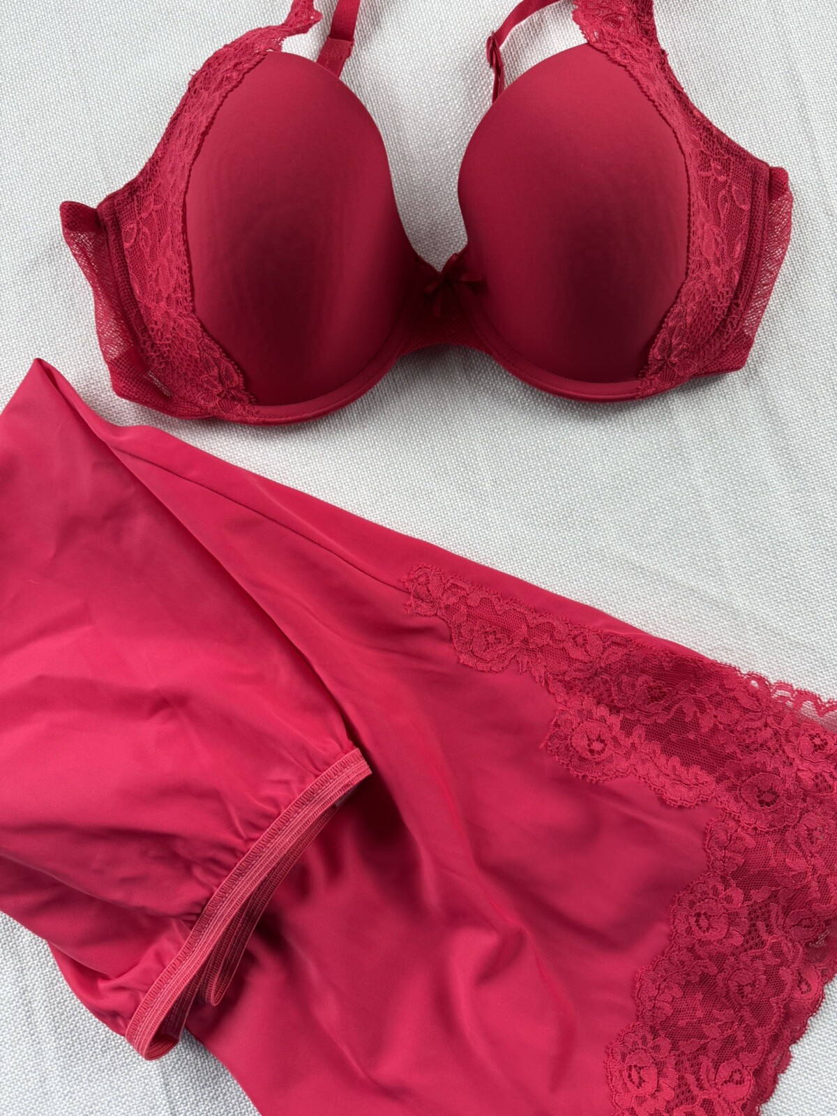 Vtg Half Slip Rogers 50’s Pristine UNWORN Nylon & Lace Magenta Dark Hot Pink M
