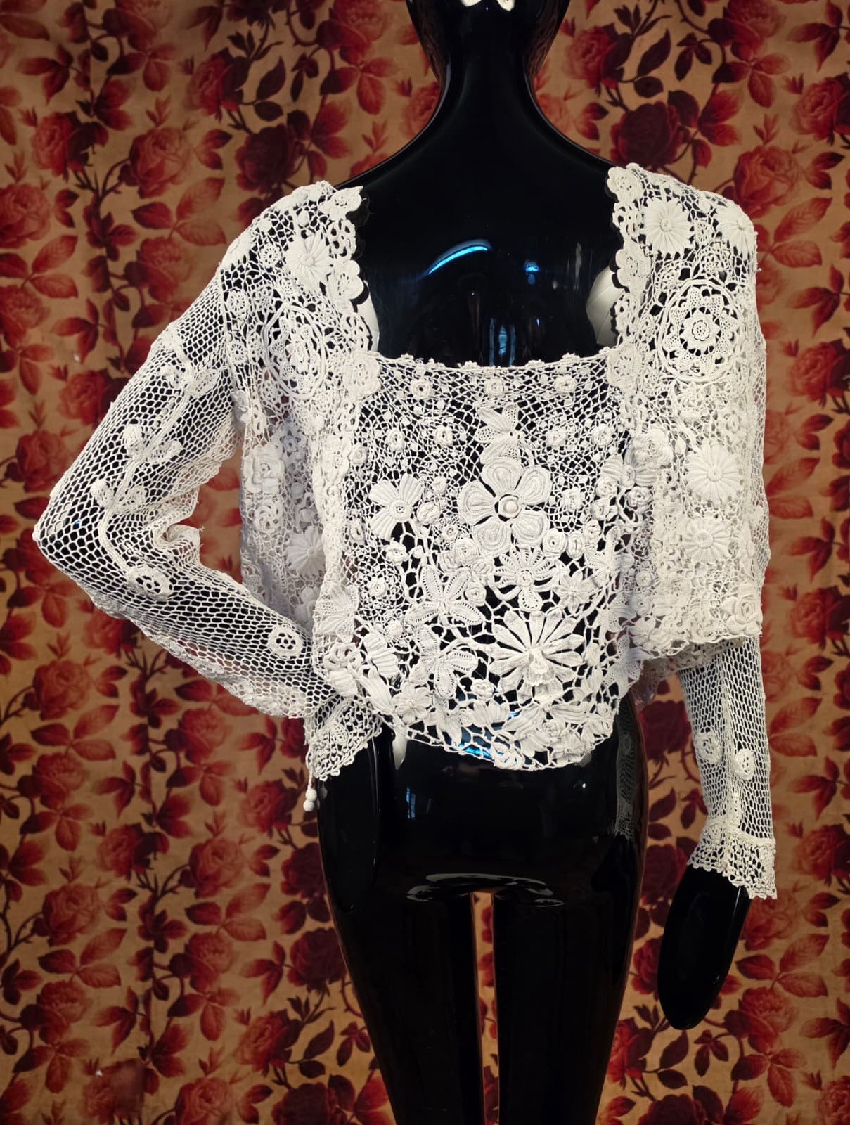 HAND MADE ANTIQUE EDWARDIAN IRISH CROCHET LACE BLOUSE W DIMENSIONAL FLORALS