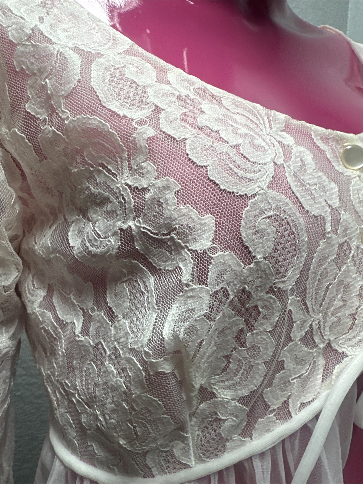 Lisette Lace Peignoir White Nightgown Lingerie Sheer 100% Nylon USA 2 Piece VTG