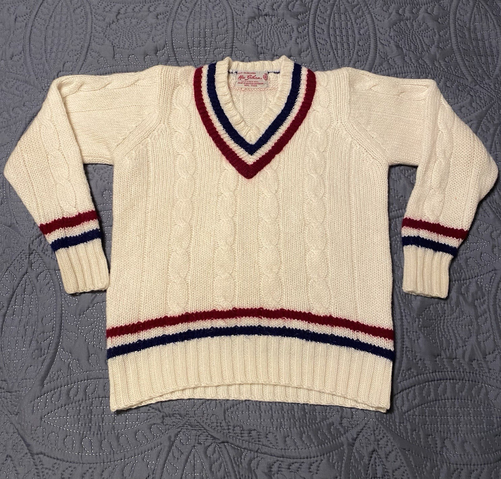 Vtg Miss Gotham V-Neck Pullover Cable Knit Varsity Sweater Stripes 100% Wool