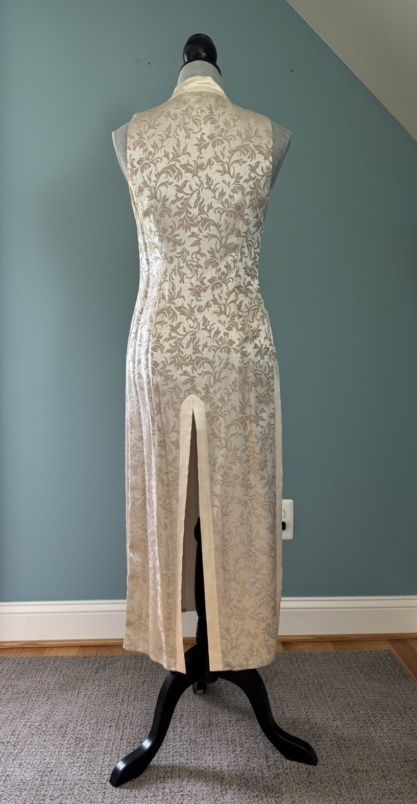 Vintage Alchemy by Joo Mee Ivory Cheongsam EmbroideredDress & Pants Set Sz Small