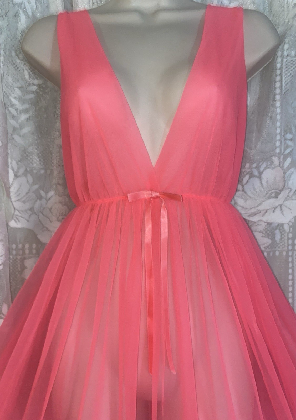 VTG NWOT L XL NEON CORAL Ultra Sheer Chiffon Full Sweep Nightgown w Panties Set