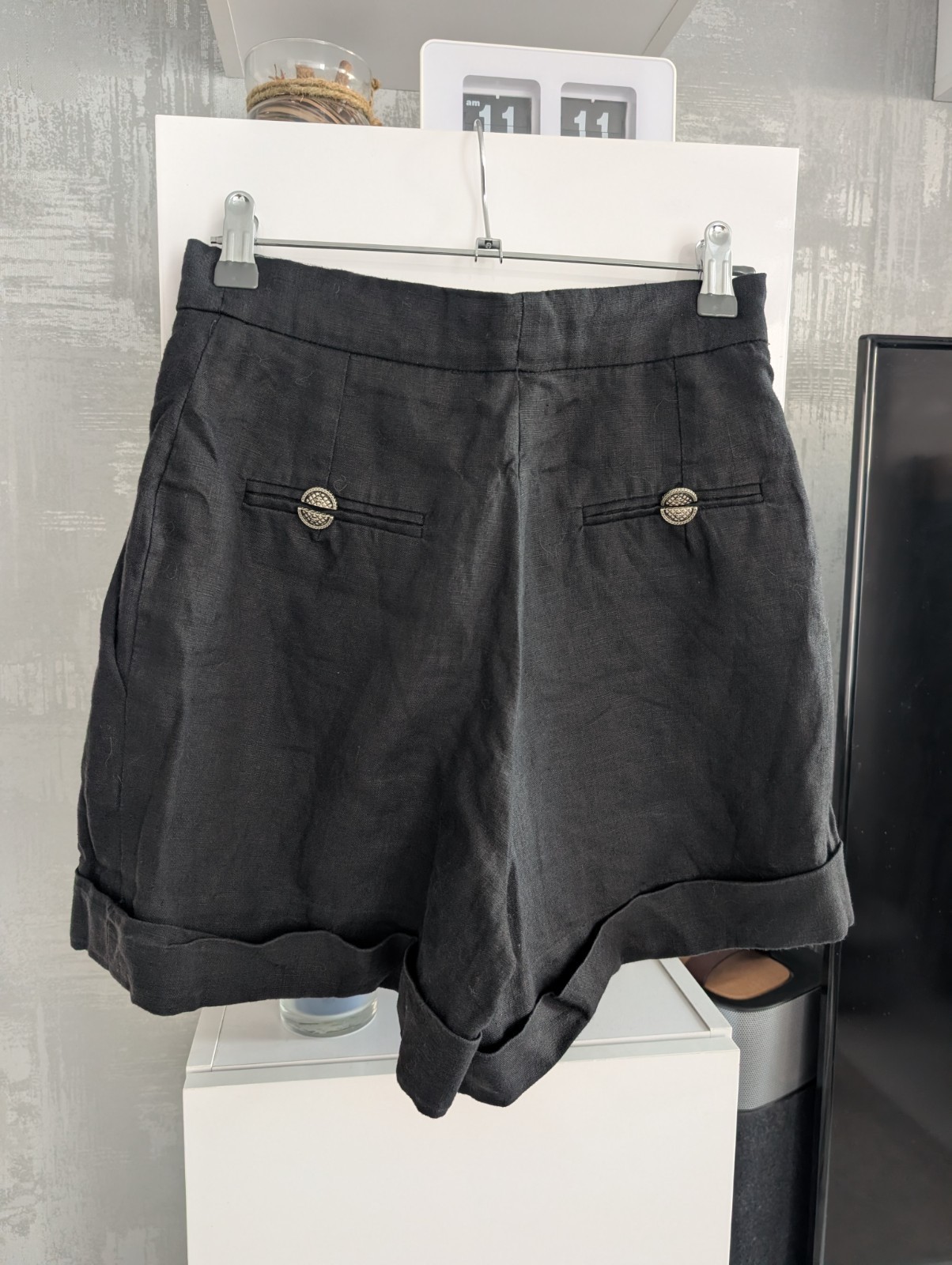 Chanel Vintage Chino Shorts Black Cotton Linen Look Matelasse Buttons FR 34 XS