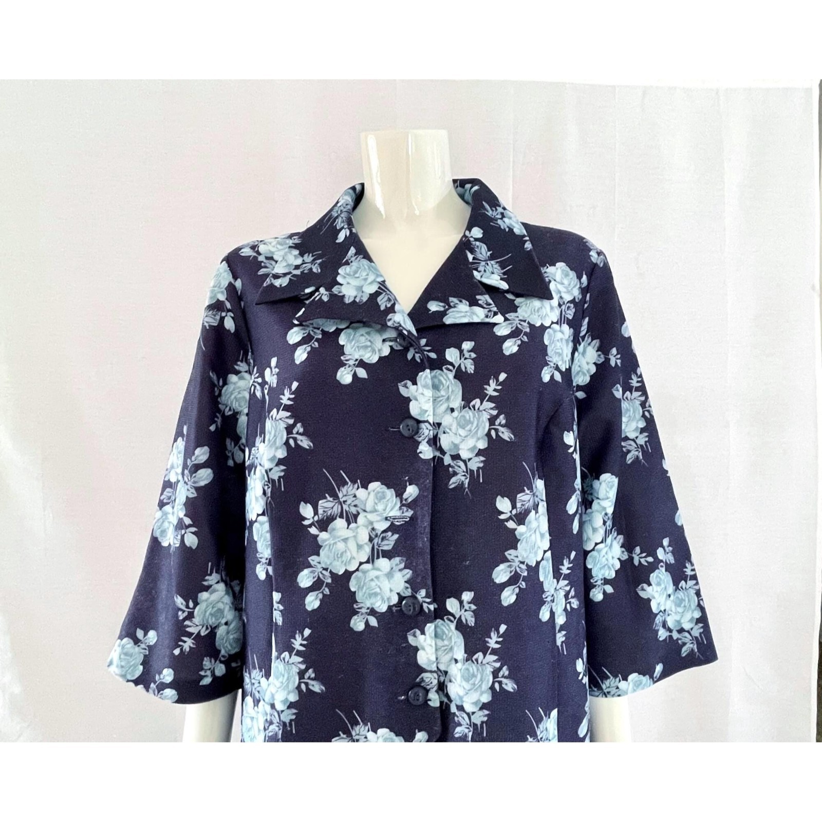 Vintage 70s Floral Print Shirt Dress – Barbarella Navy Blue XL